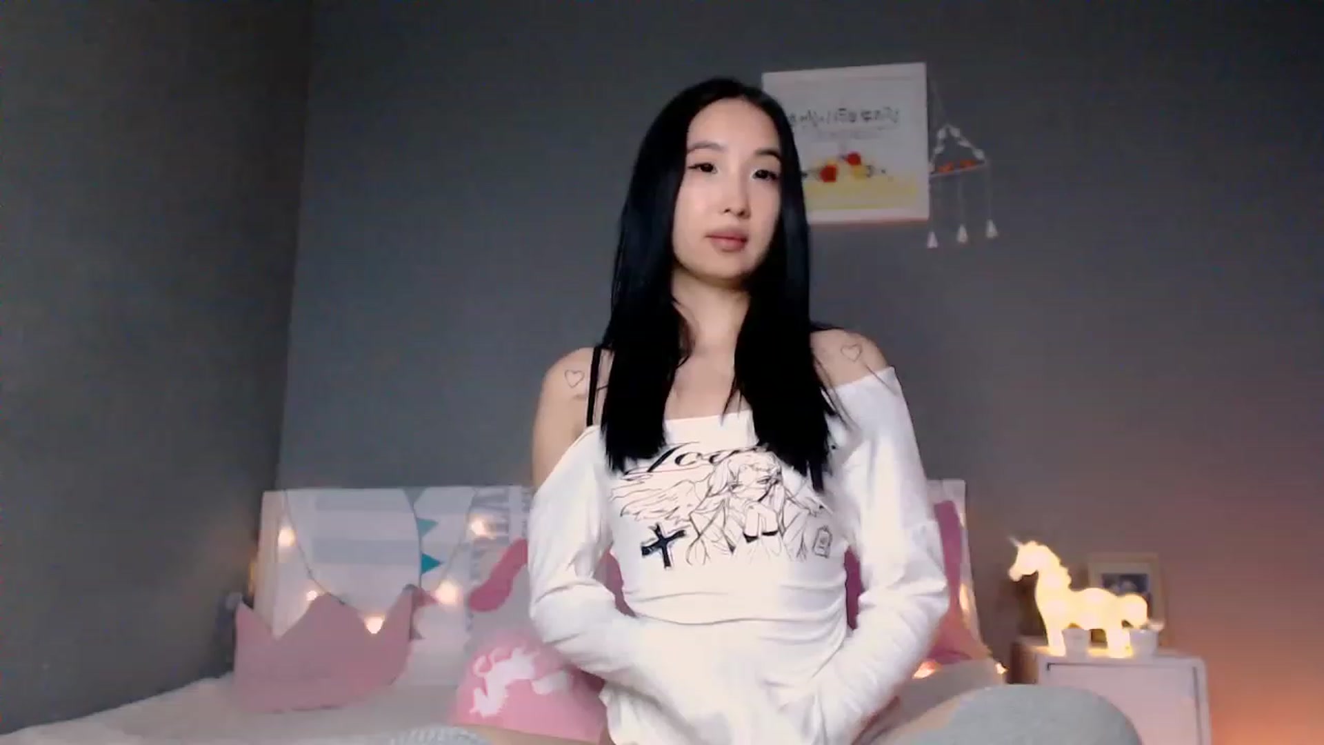 Gallery image thumbnail from FeralBerry66's myfreecams stream on, 10/13/2023, 07:58 image 2 of 20