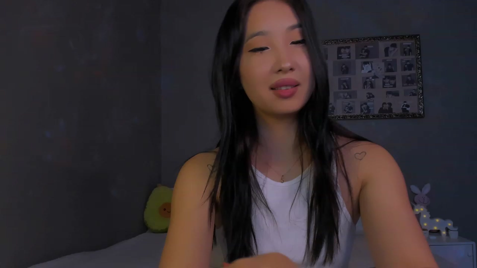 Gallery image thumbnail from FeralBerry66's myfreecams stream on, 01/09/2024, 07:51 image 2 of 20