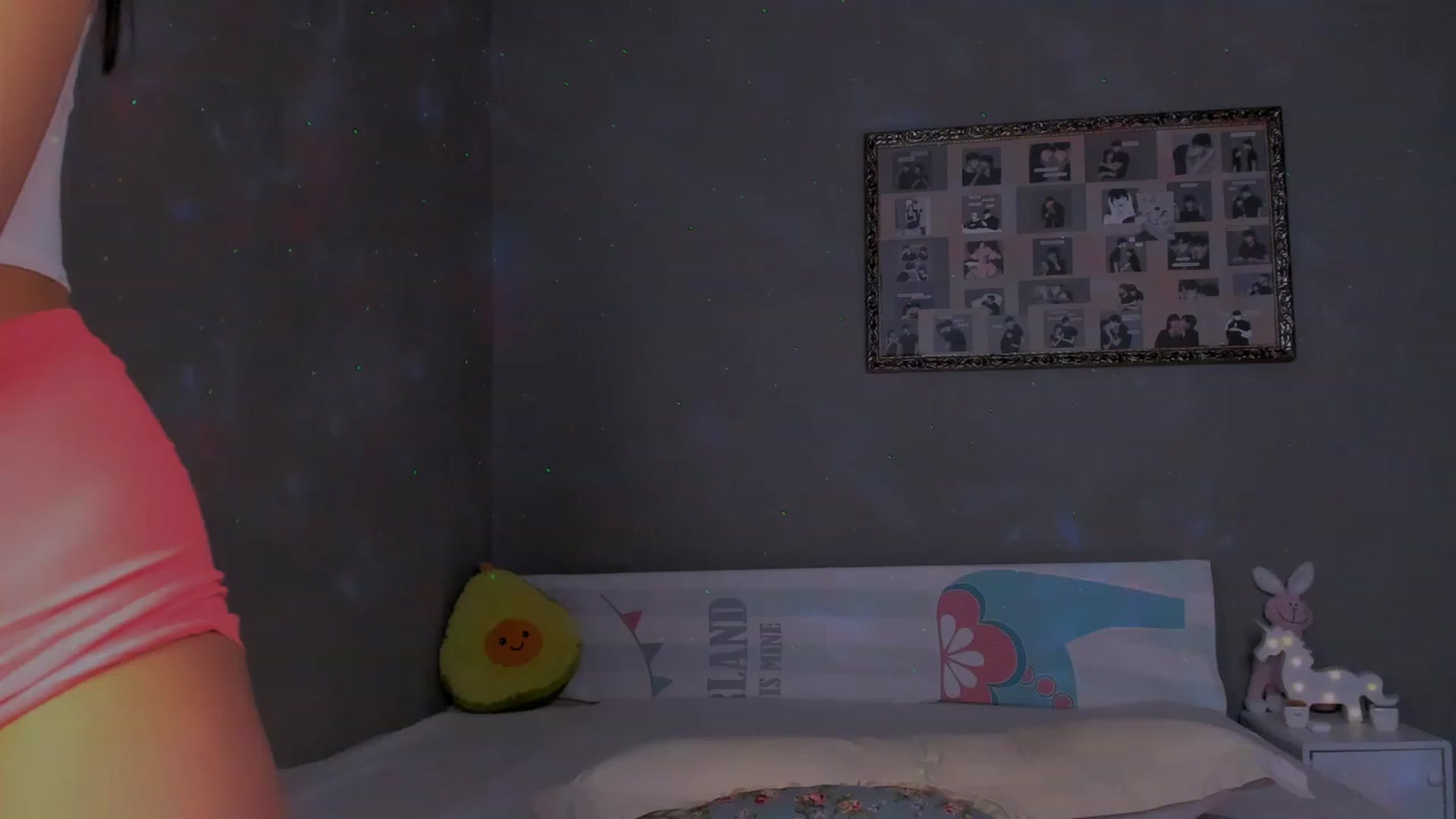 Gallery image thumbnail from FeralBerry66's myfreecams stream on, 01/09/2024, 07:51 image 5 of 20