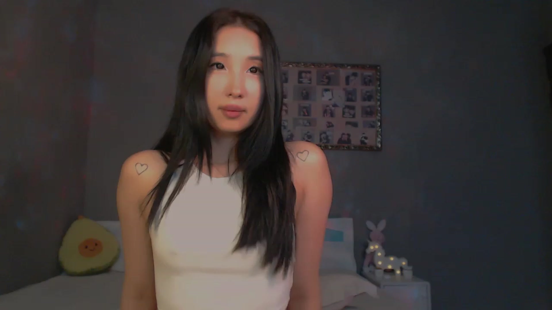 Gallery image thumbnail from FeralBerry66's myfreecams stream on, 01/09/2024, 10:05 image 14 of 20