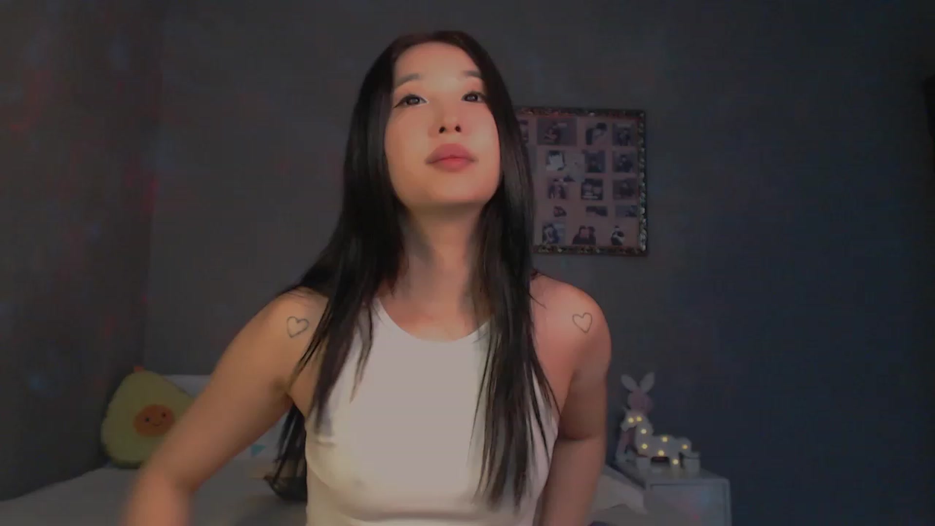 Gallery image thumbnail from FeralBerry66's myfreecams stream on, 01/09/2024, 10:05 image 1 of 20