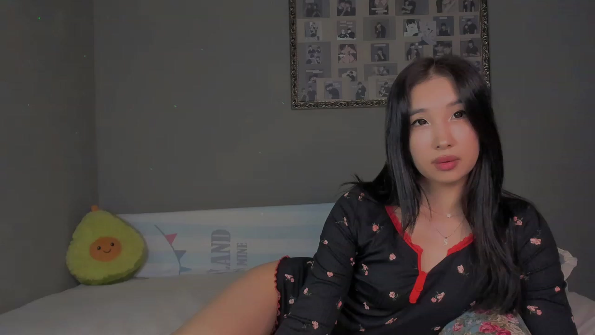 Gallery image thumbnail from FeralBerry66's myfreecams stream on, 01/11/2024, 06:04 image 3 of 20