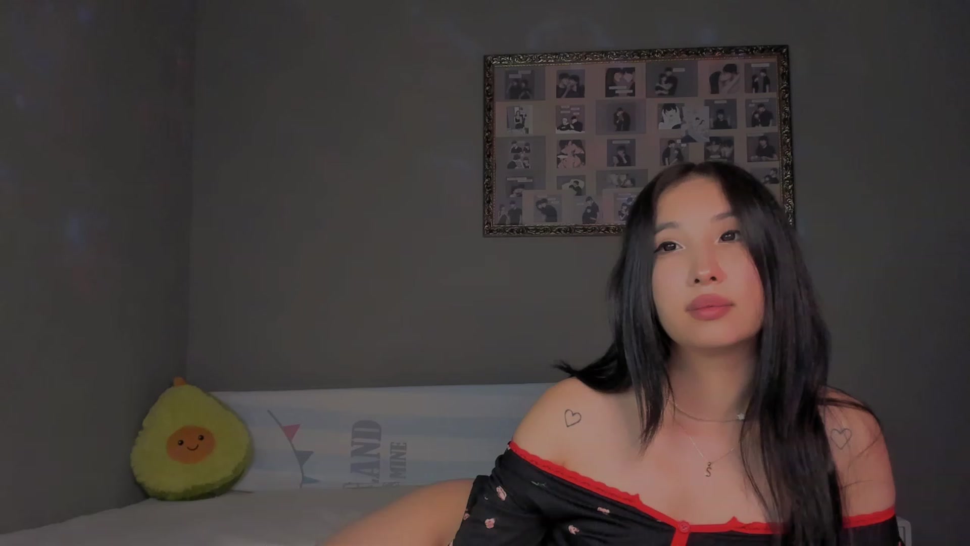 Gallery image thumbnail from FeralBerry66's myfreecams stream on, 01/11/2024, 08:54 image 17 of 20