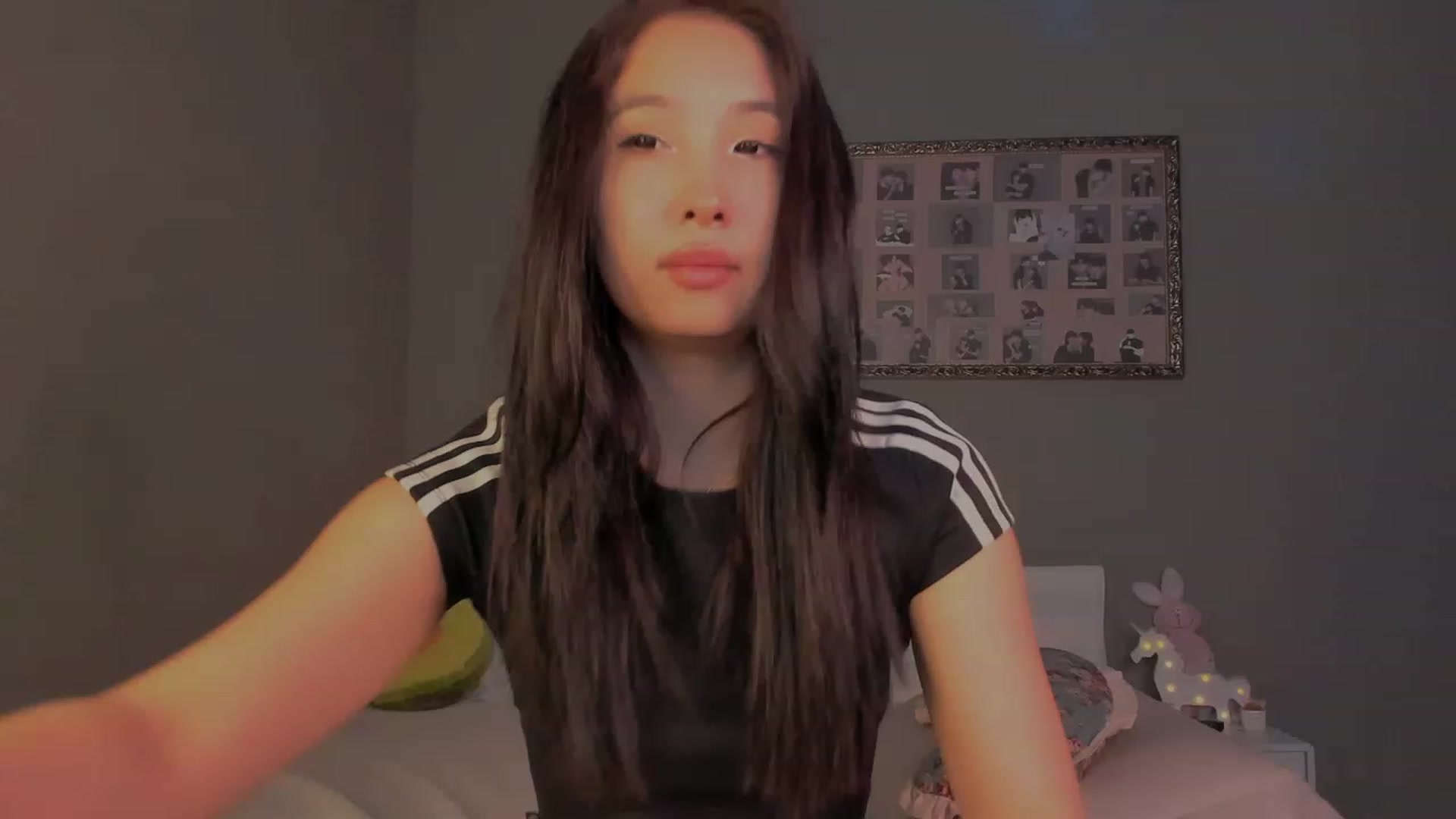 Gallery image thumbnail from FeralBerry66's myfreecams stream on, 01/12/2024, 10:18 image 11 of 20