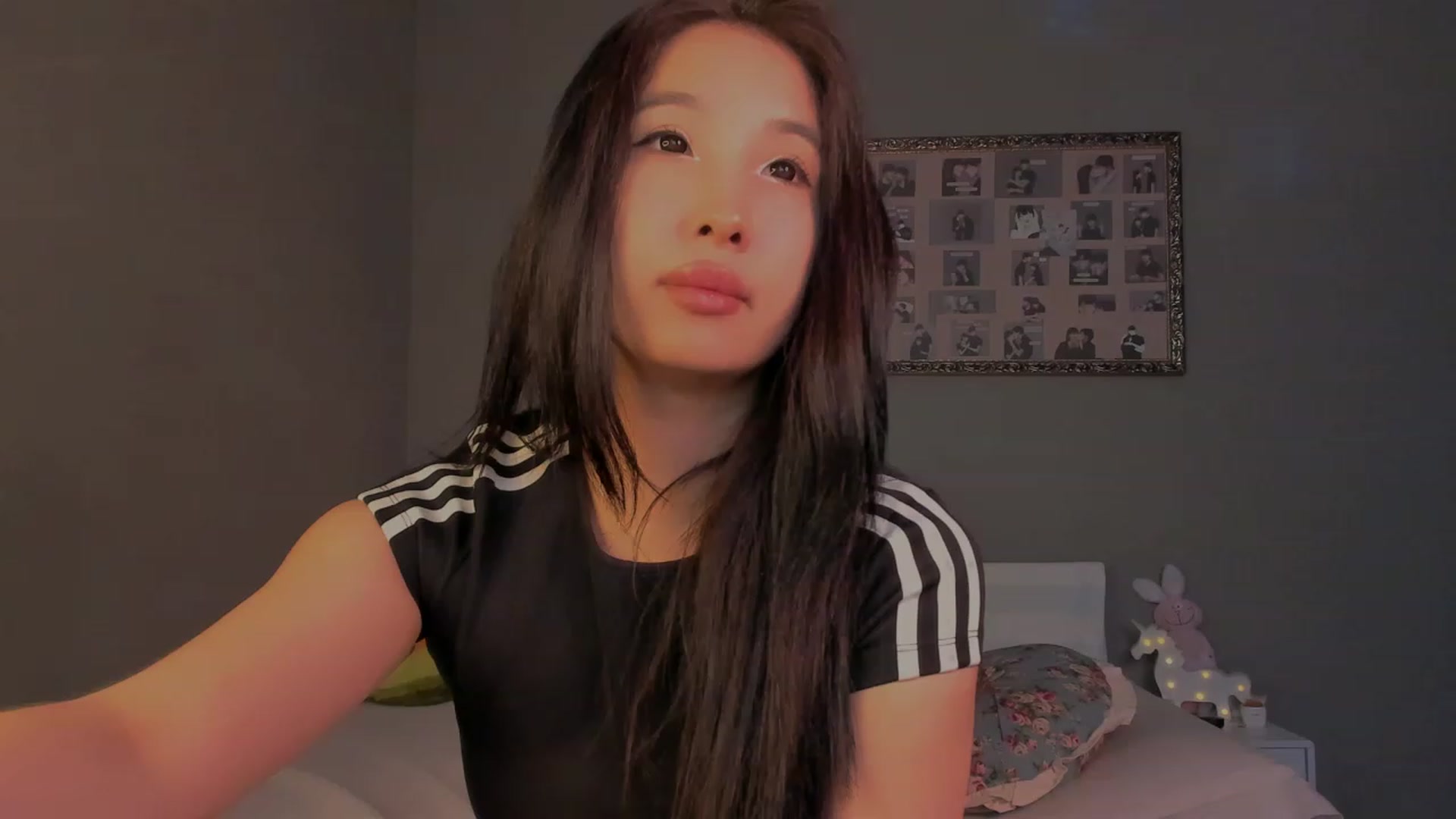 Gallery image thumbnail from FeralBerry66's myfreecams stream on, 01/12/2024, 10:18 image 2 of 20