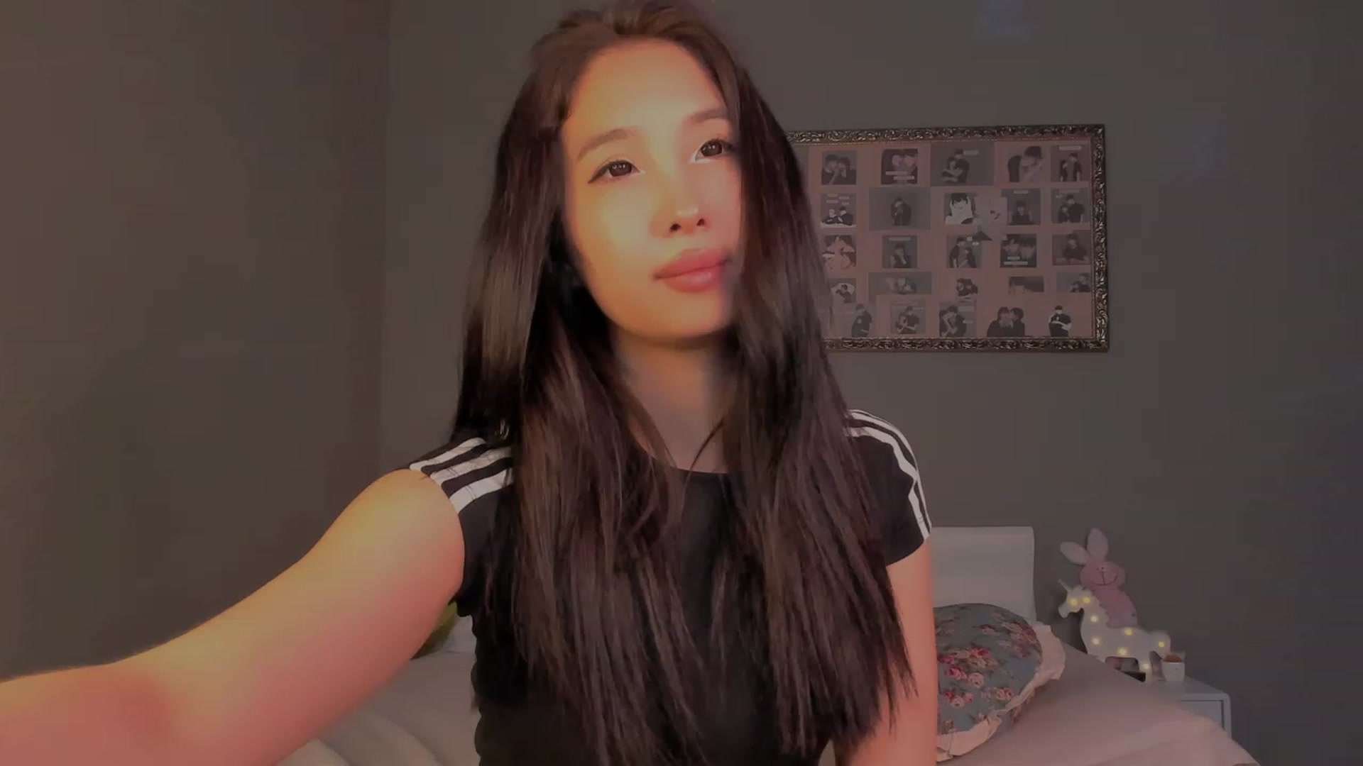 Gallery image thumbnail from FeralBerry66's myfreecams stream on, 01/12/2024, 10:18 image 15 of 20