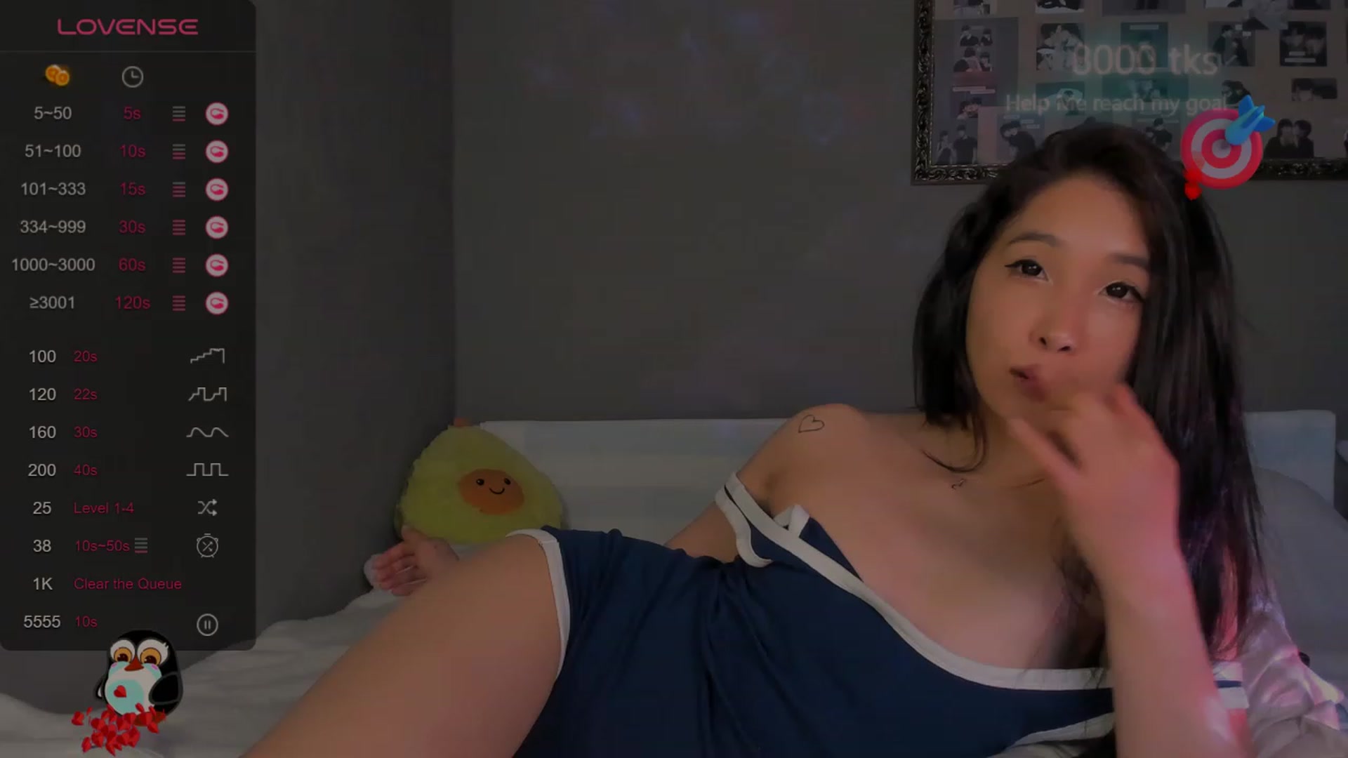 Gallery image thumbnail from FeralBerry66's myfreecams stream on, 01/18/2024, 08:59 image 12 of 20