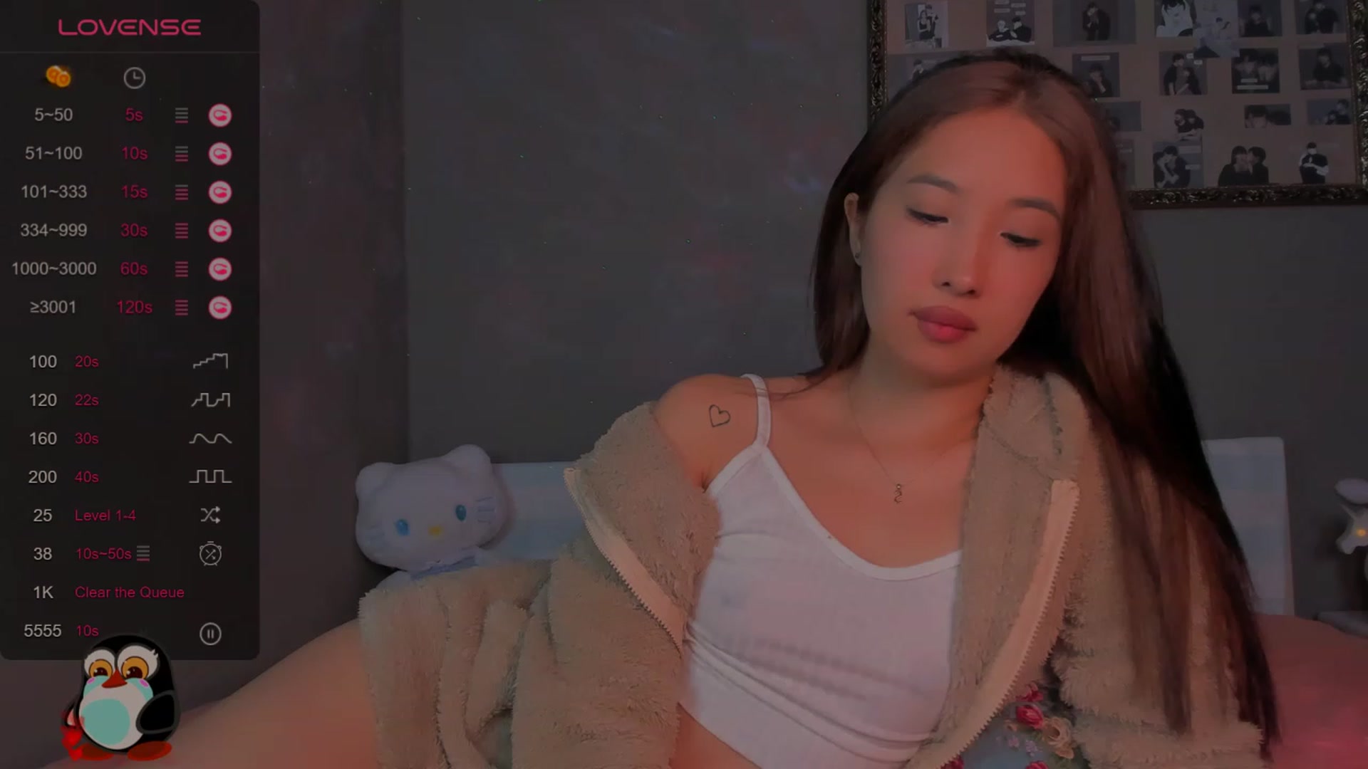 Gallery image thumbnail from FeralBerry66's myfreecams stream on, 01/23/2024, 07:13 image 8 of 20