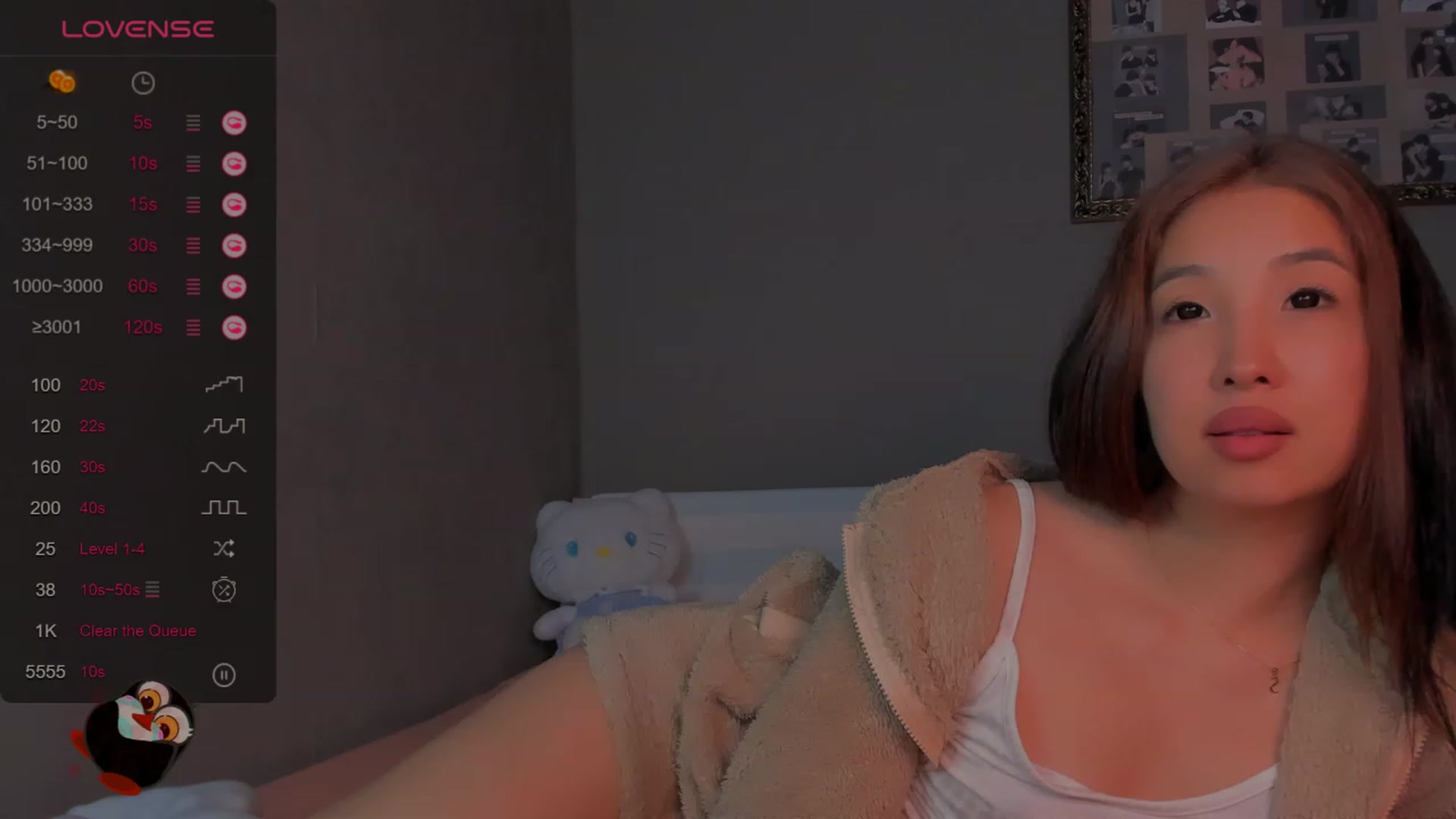 Gallery image thumbnail from FeralBerry66's myfreecams stream on, 01/23/2024, 10:05 image 8 of 20
