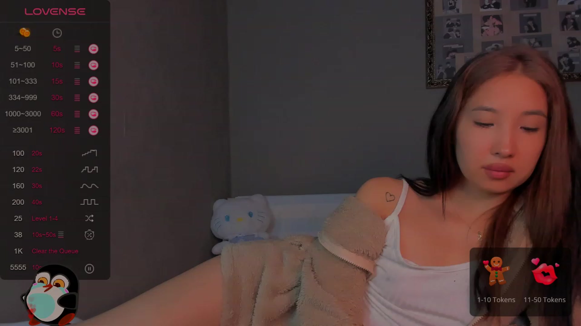 Gallery image thumbnail from FeralBerry66's myfreecams stream on, 01/23/2024, 10:05 image 3 of 20