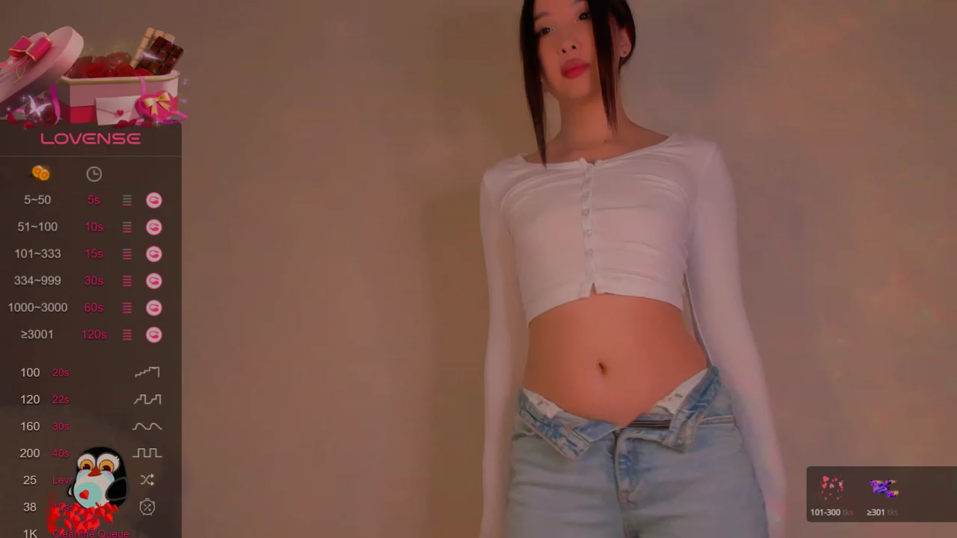 Gallery image thumbnail from FeralBerry66's myfreecams stream on, 02/13/2024, 06:46 image 9 of 20