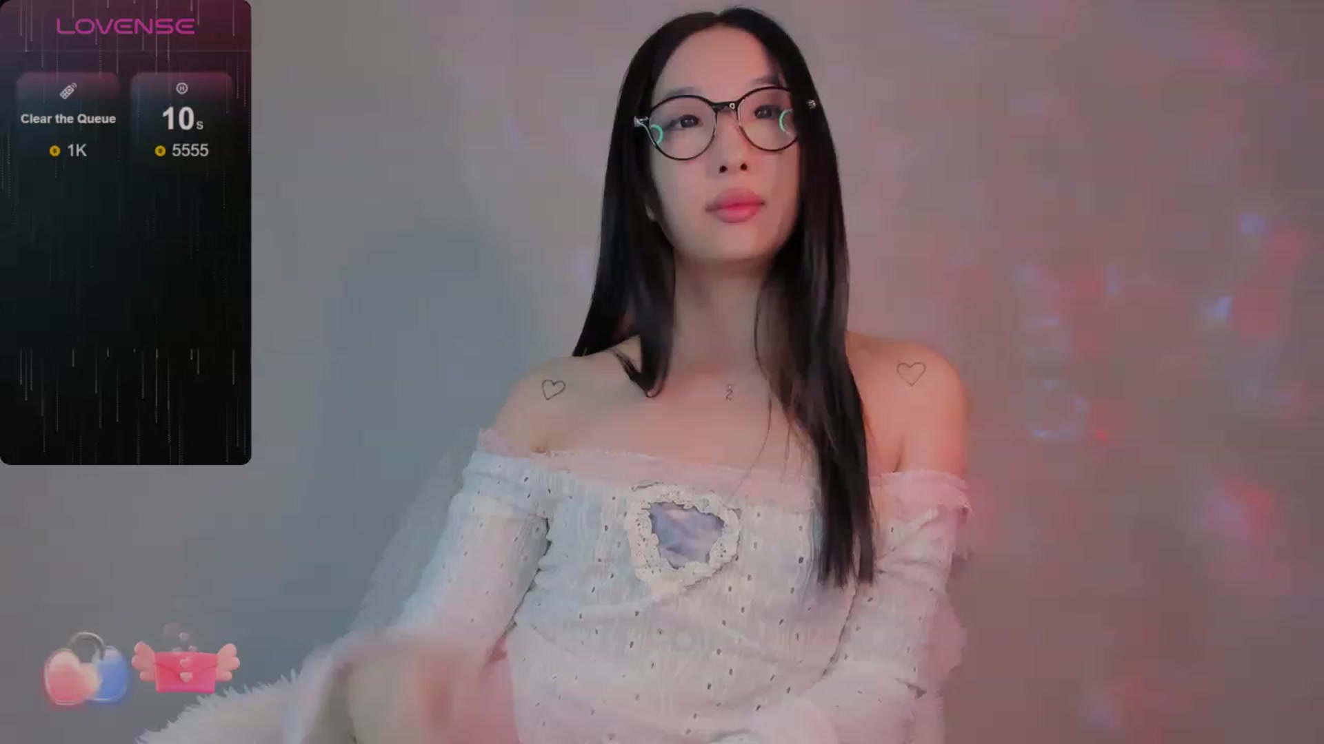 Gallery image thumbnail from FeralBerry66's myfreecams stream on, 02/19/2024, 05:33 image 12 of 20