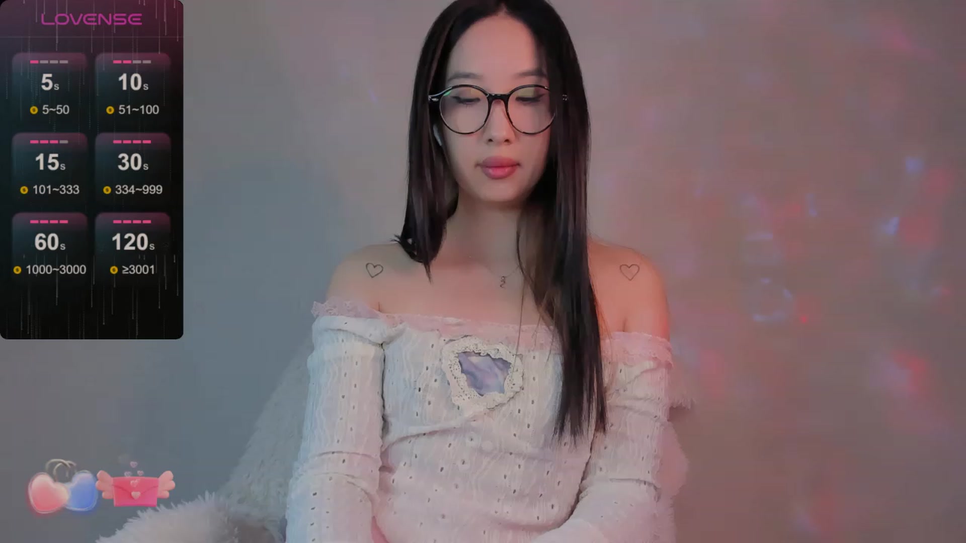 Gallery image thumbnail from FeralBerry66's myfreecams stream on, 02/19/2024, 05:33 image 6 of 20