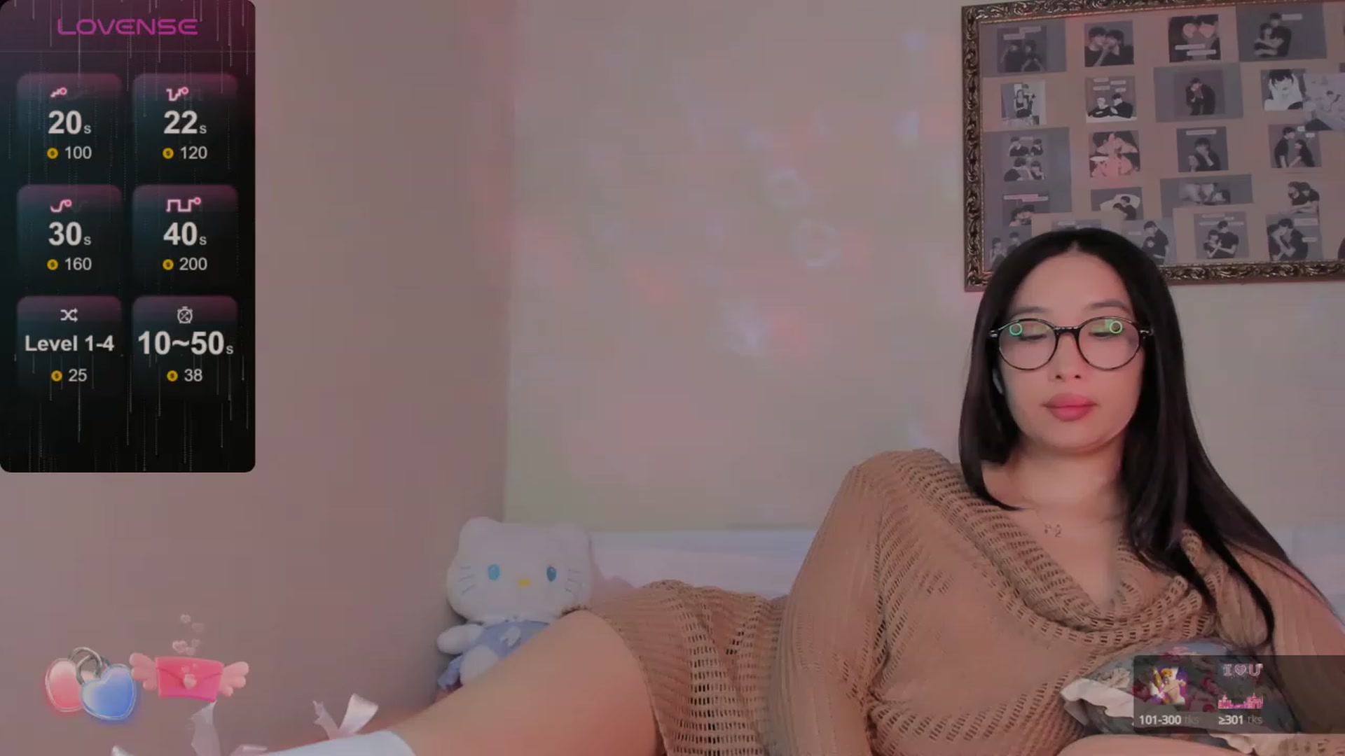 Gallery image thumbnail from FeralBerry66's myfreecams stream on, 02/19/2024, 06:31 image 3 of 20