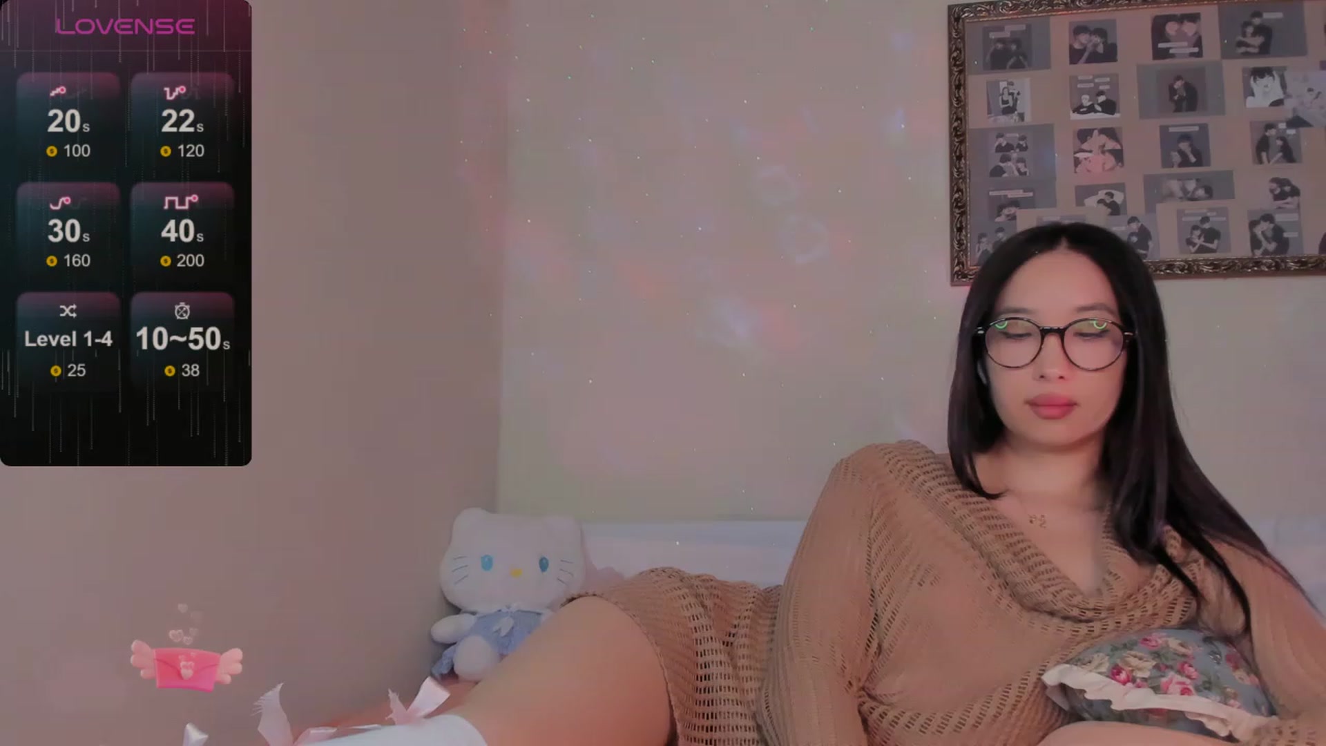 Gallery image thumbnail from FeralBerry66's myfreecams stream on, 02/19/2024, 06:31 image 1 of 20