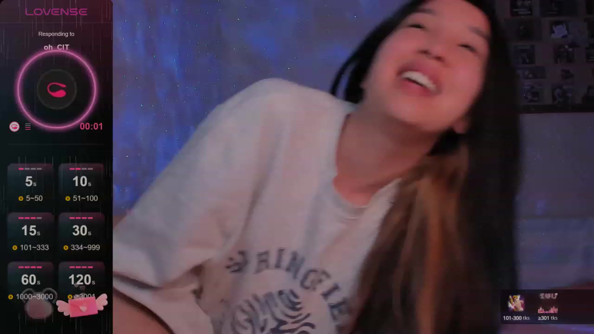 Gallery image thumbnail from FeralBerry66's myfreecams stream on, 02/22/2024, 19:15 image 18 of 20