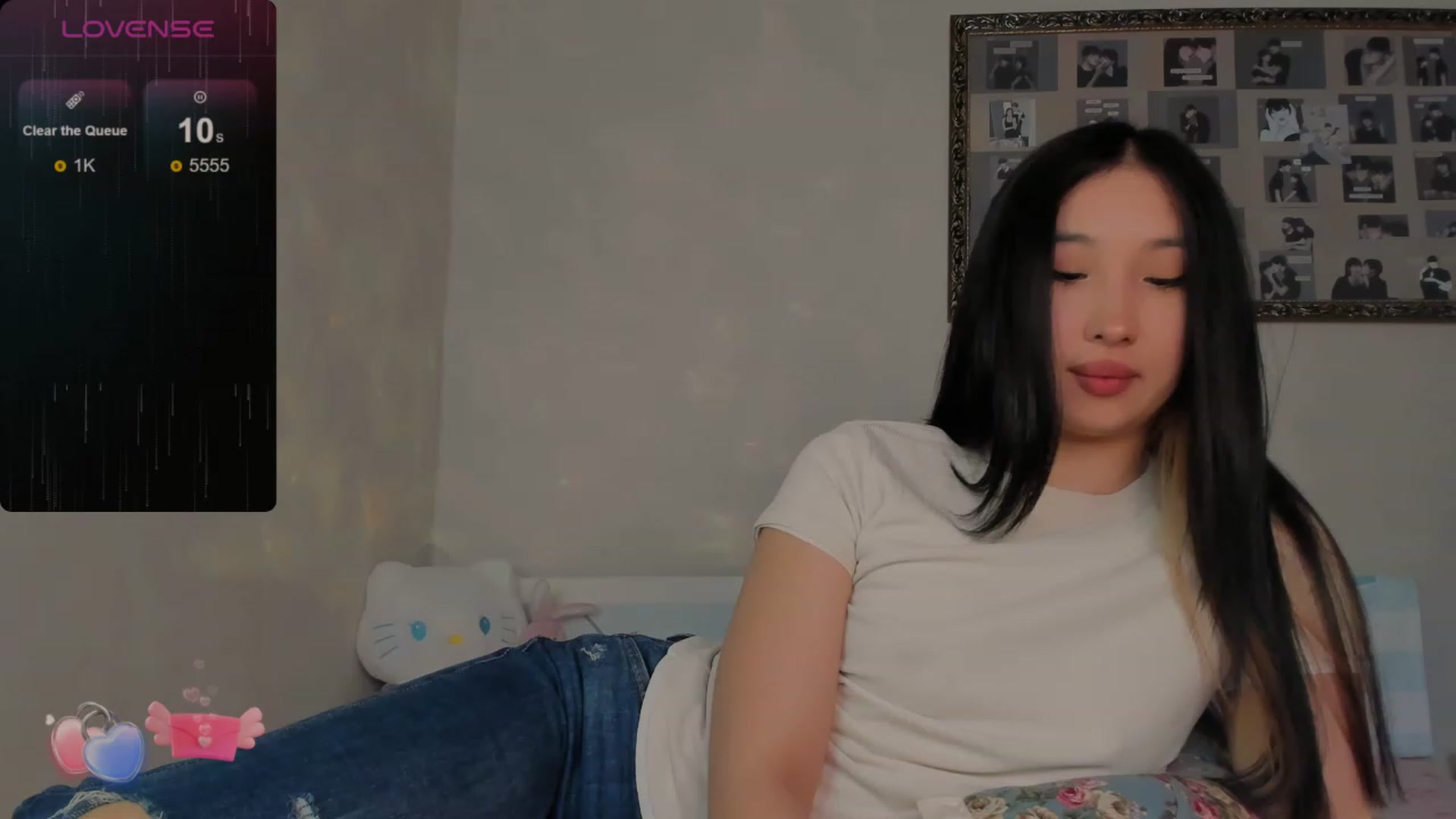 Gallery image thumbnail from FeralBerry66's myfreecams stream on, 02/24/2024, 07:03 image 7 of 20