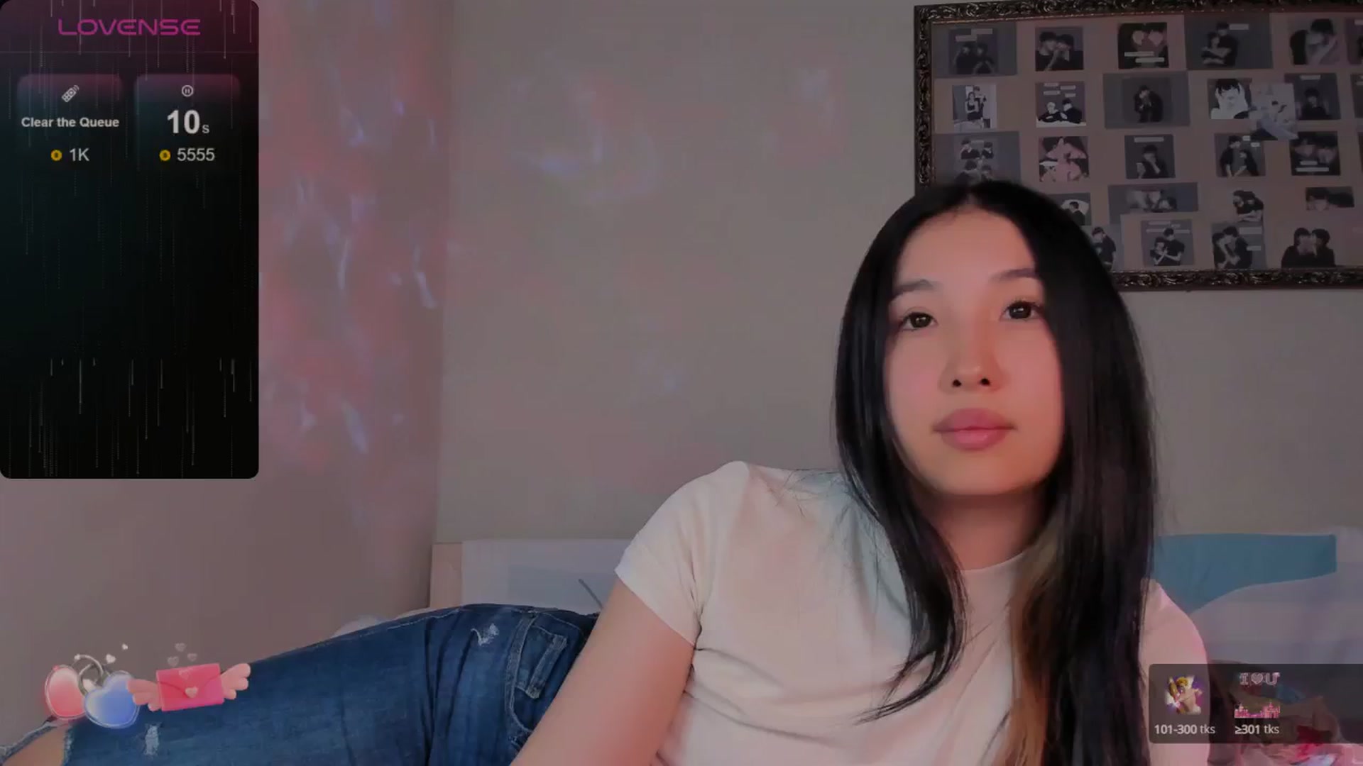 Gallery image thumbnail from FeralBerry66's myfreecams stream on, 02/26/2024, 09:11 image 10 of 20