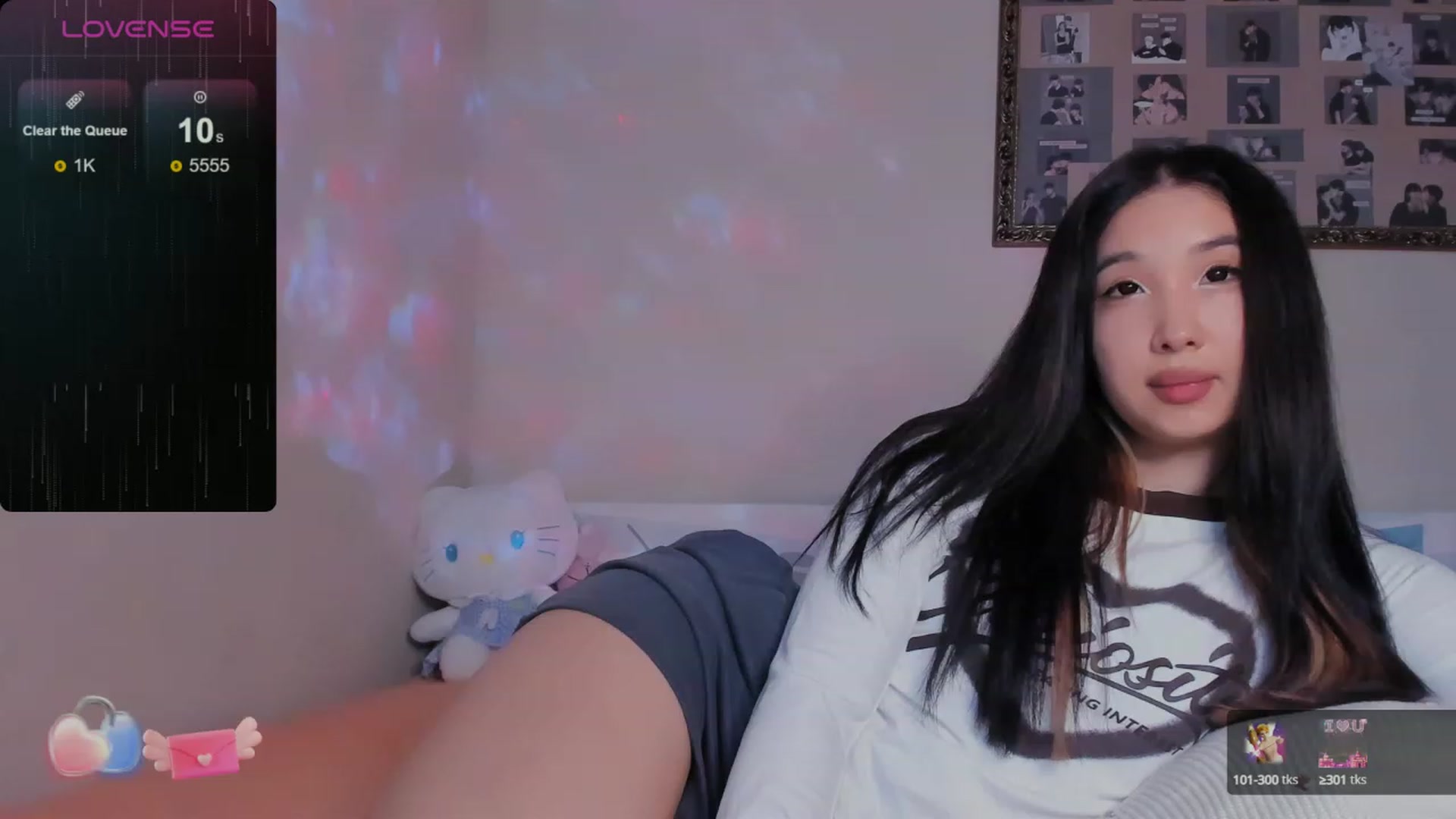 Gallery image thumbnail from FeralBerry66's myfreecams stream on, 03/10/2024, 07:40 image 17 of 20