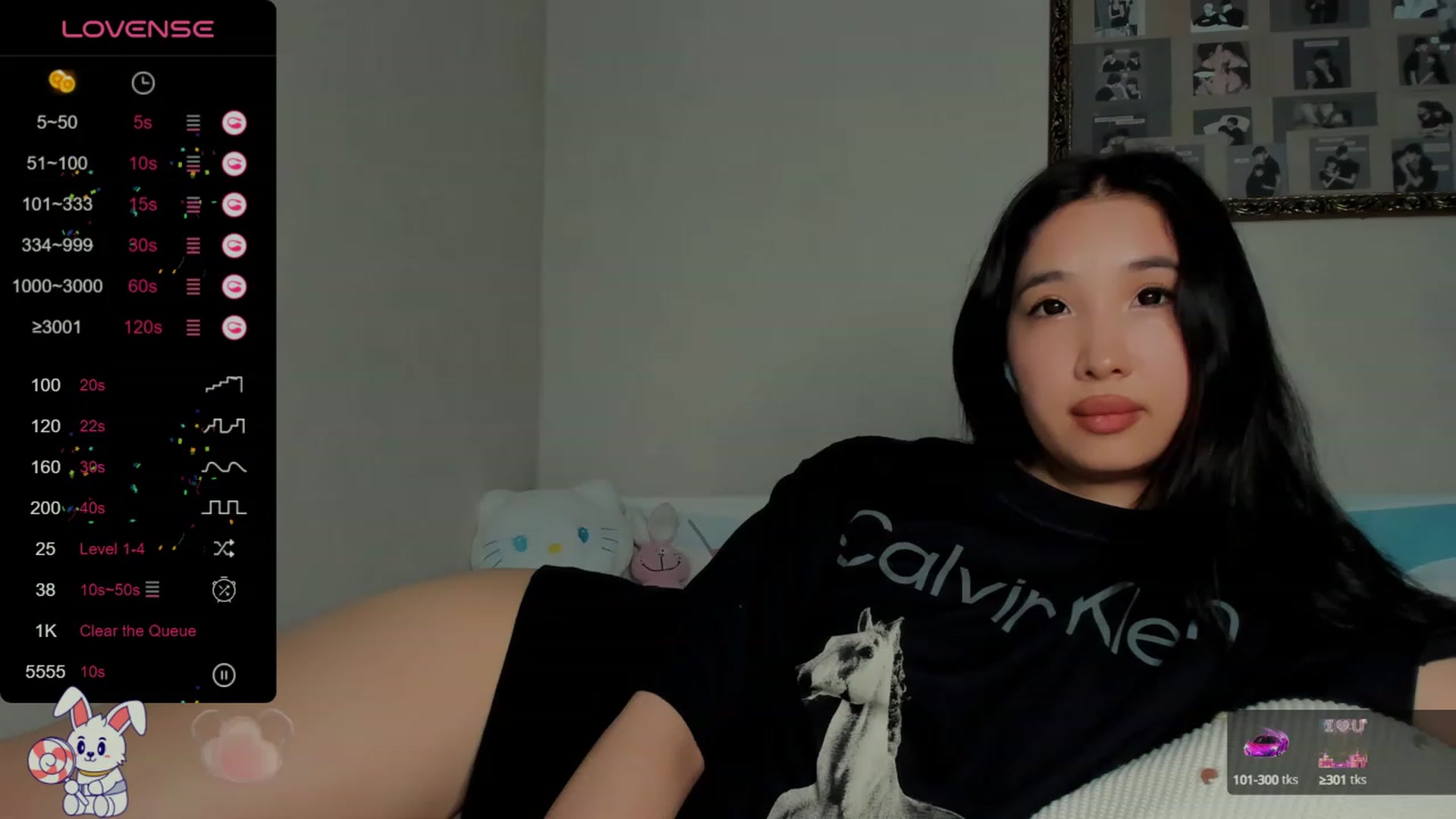Gallery image thumbnail from FeralBerry66's myfreecams stream on, 03/18/2024, 07:09 image 2 of 20