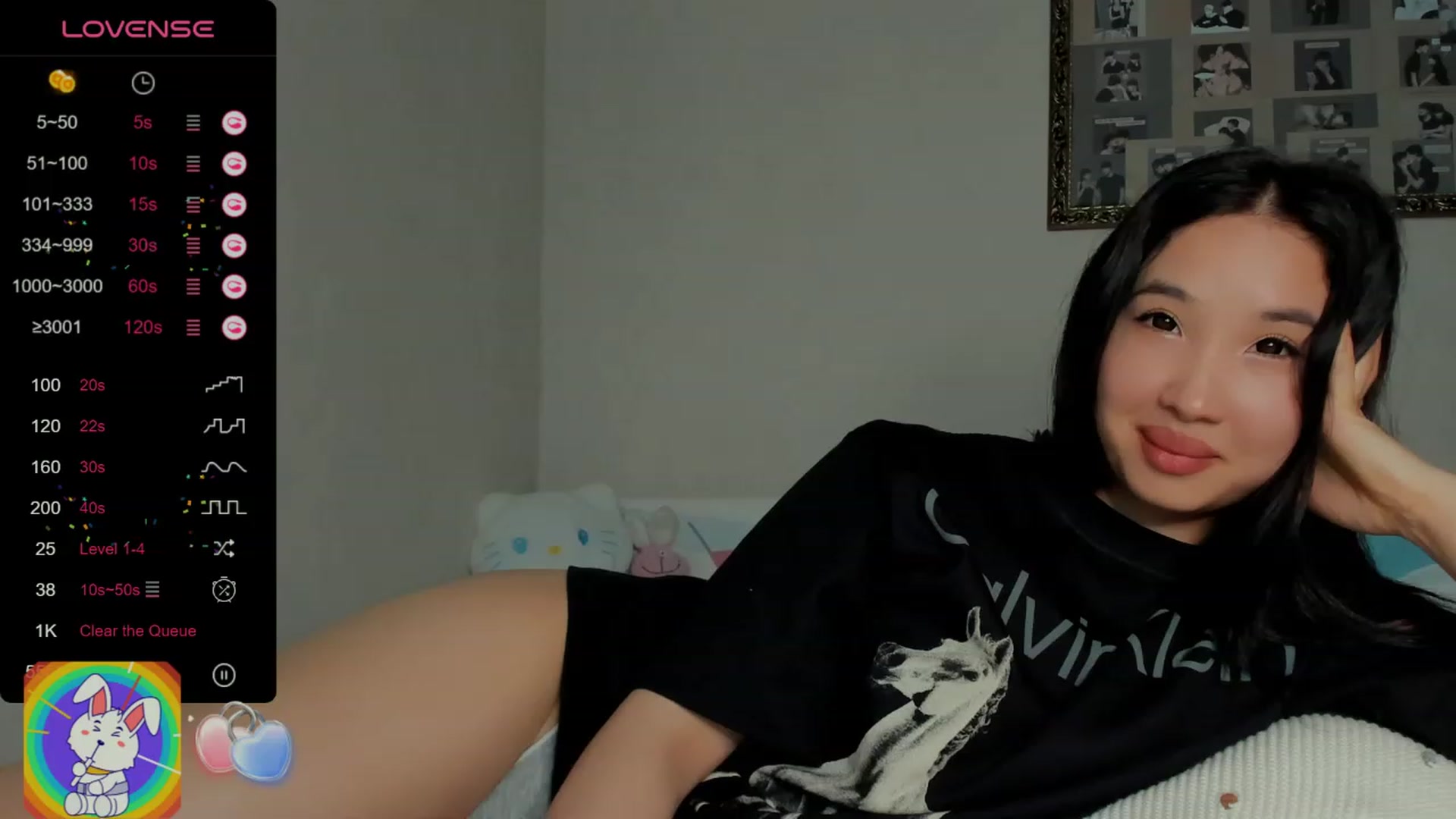 Gallery image thumbnail from FeralBerry66's myfreecams stream on, 03/18/2024, 07:09 image 12 of 20