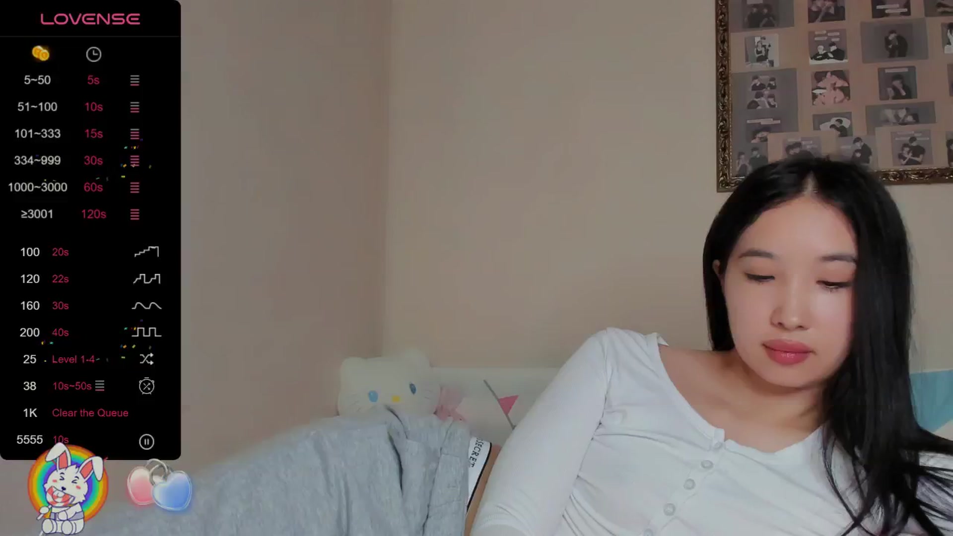 Gallery image thumbnail from FeralBerry66's myfreecams stream on, 03/20/2024, 07:37 image 16 of 20
