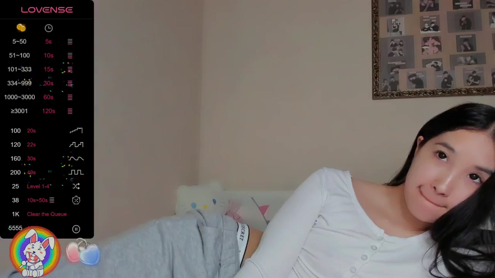 Gallery image thumbnail from FeralBerry66's myfreecams stream on, 03/20/2024, 07:37 image 17 of 20