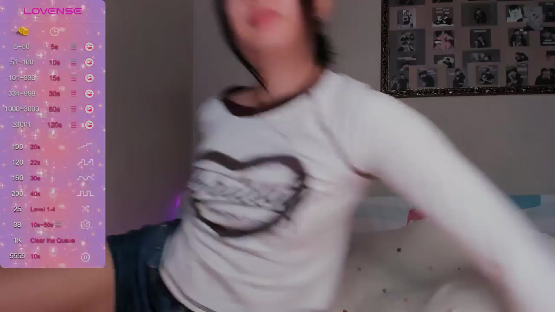 Gallery image thumbnail from FeralBerry66's myfreecams stream on, 03/28/2024, 05:52 image 12 of 20
