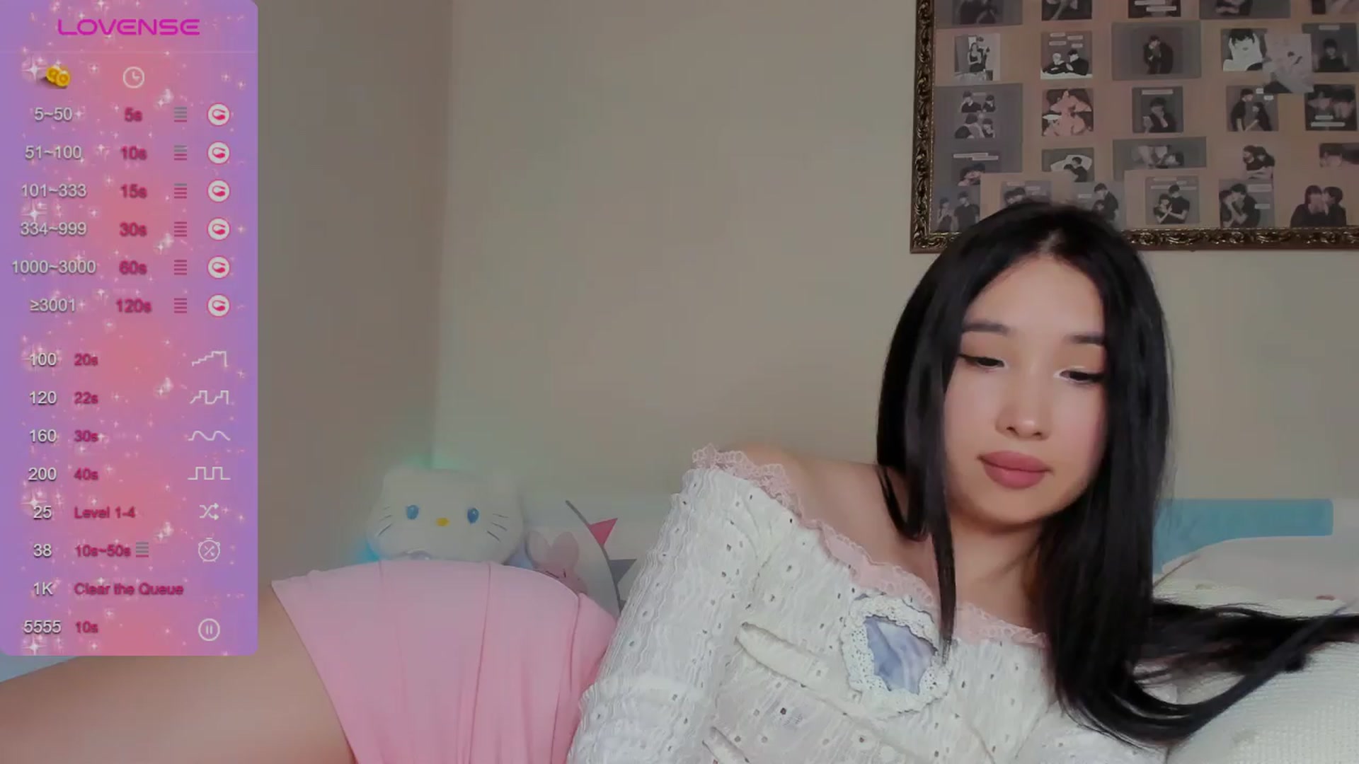 Gallery image thumbnail from FeralBerry66's myfreecams stream on, 03/30/2024, 06:46 image 14 of 20