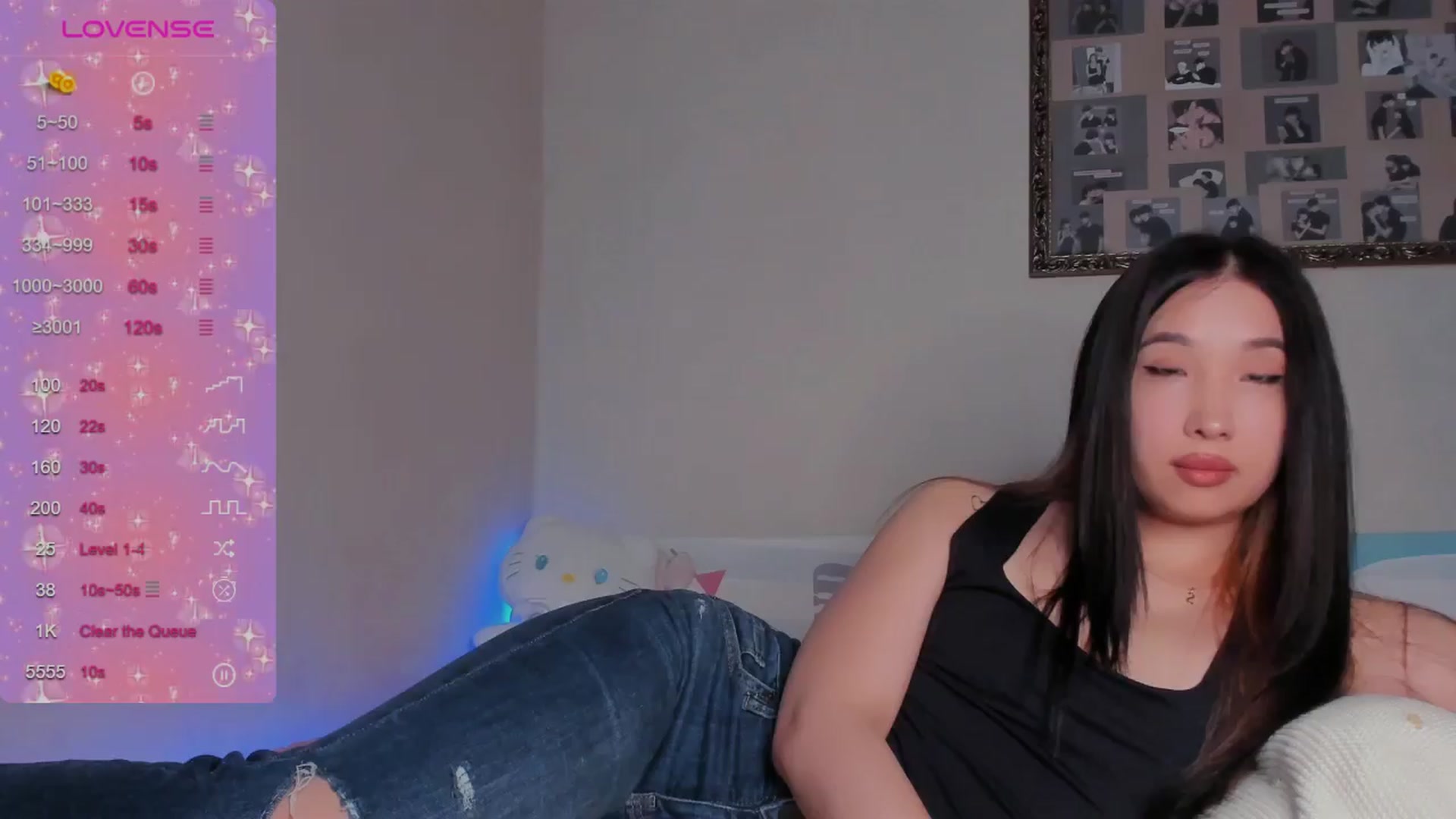 Gallery image thumbnail from FeralBerry66's myfreecams stream on, 04/02/2024, 05:51 image 14 of 20