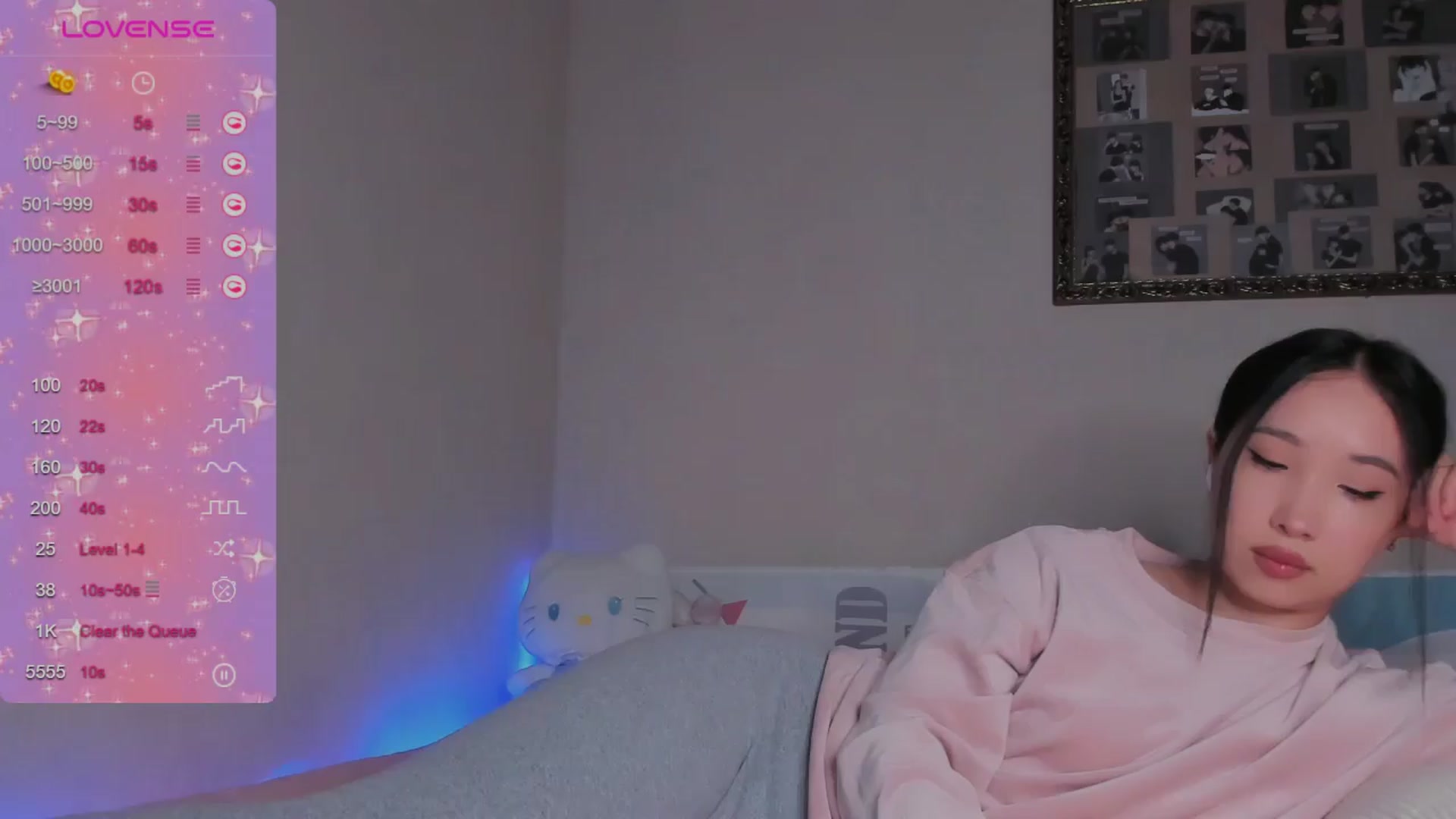Gallery image thumbnail from FeralBerry66's myfreecams stream on, 04/09/2024, 05:45 image 15 of 20