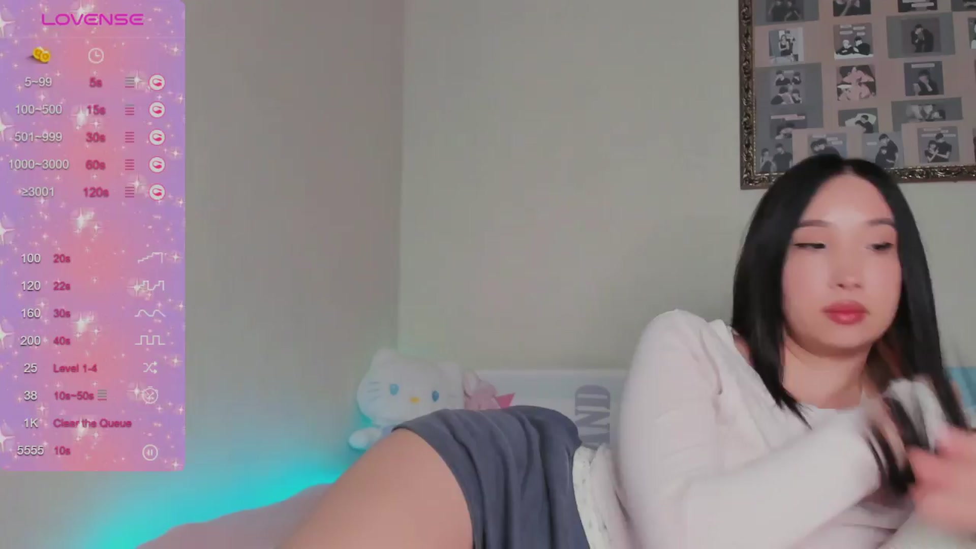 Gallery image thumbnail from FeralBerry66's myfreecams stream on, 04/10/2024, 06:00 image 14 of 20