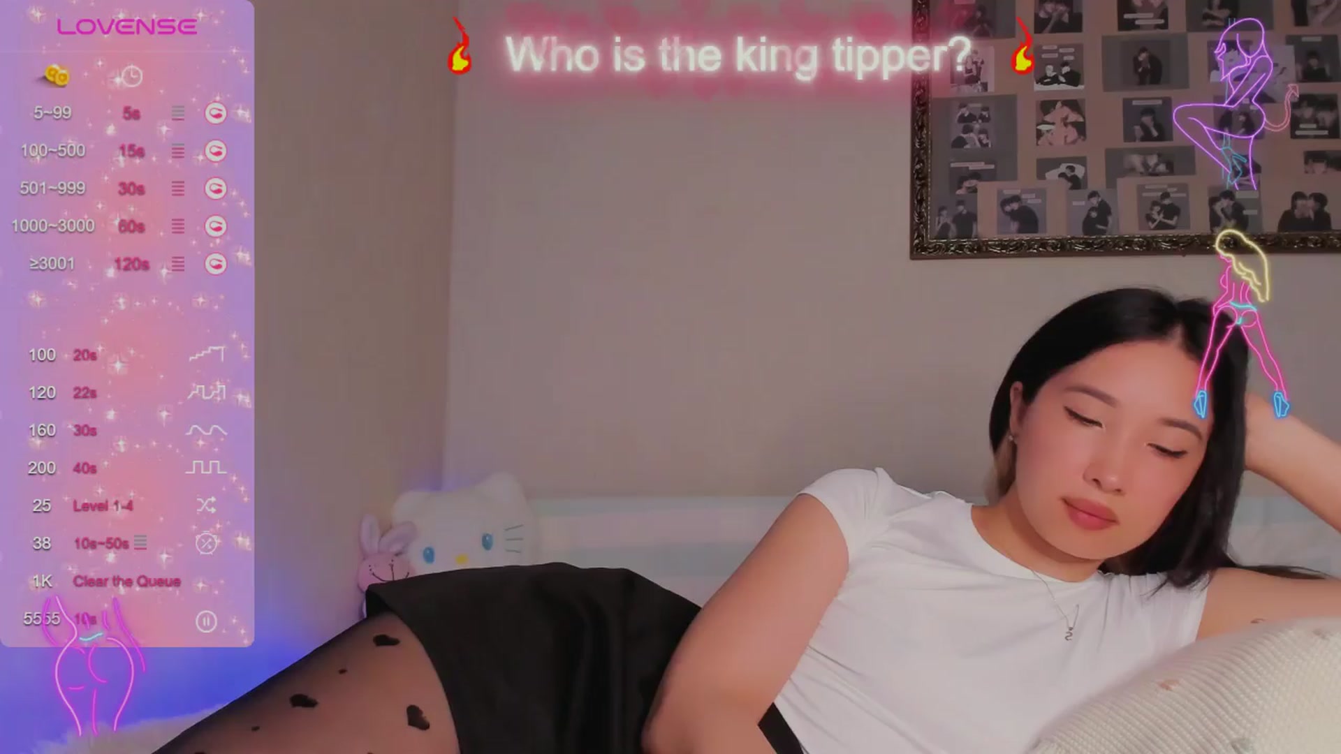 Gallery image thumbnail from FeralBerry66's myfreecams stream on, 04/14/2024, 05:58 image 4 of 20