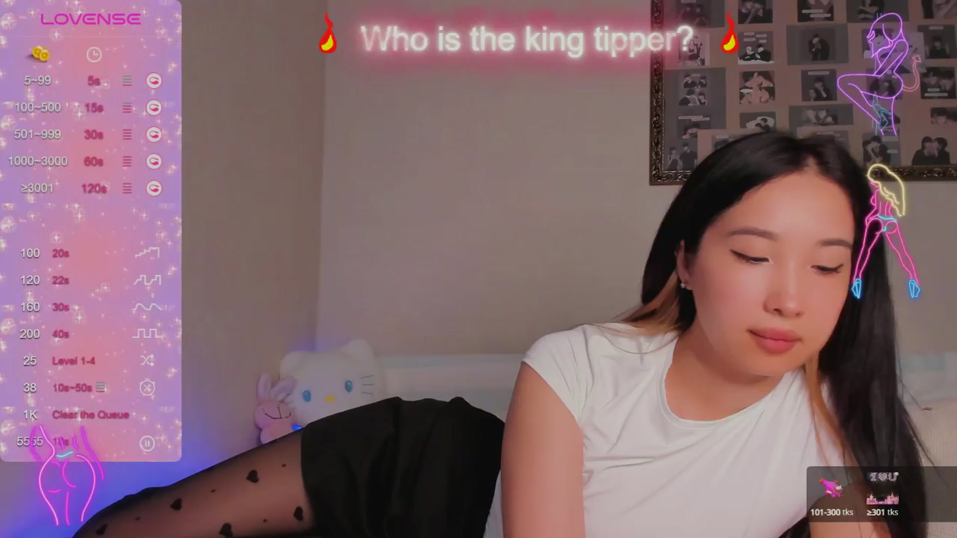 Gallery image thumbnail from FeralBerry66's myfreecams stream on, 04/14/2024, 07:54 image 9 of 20