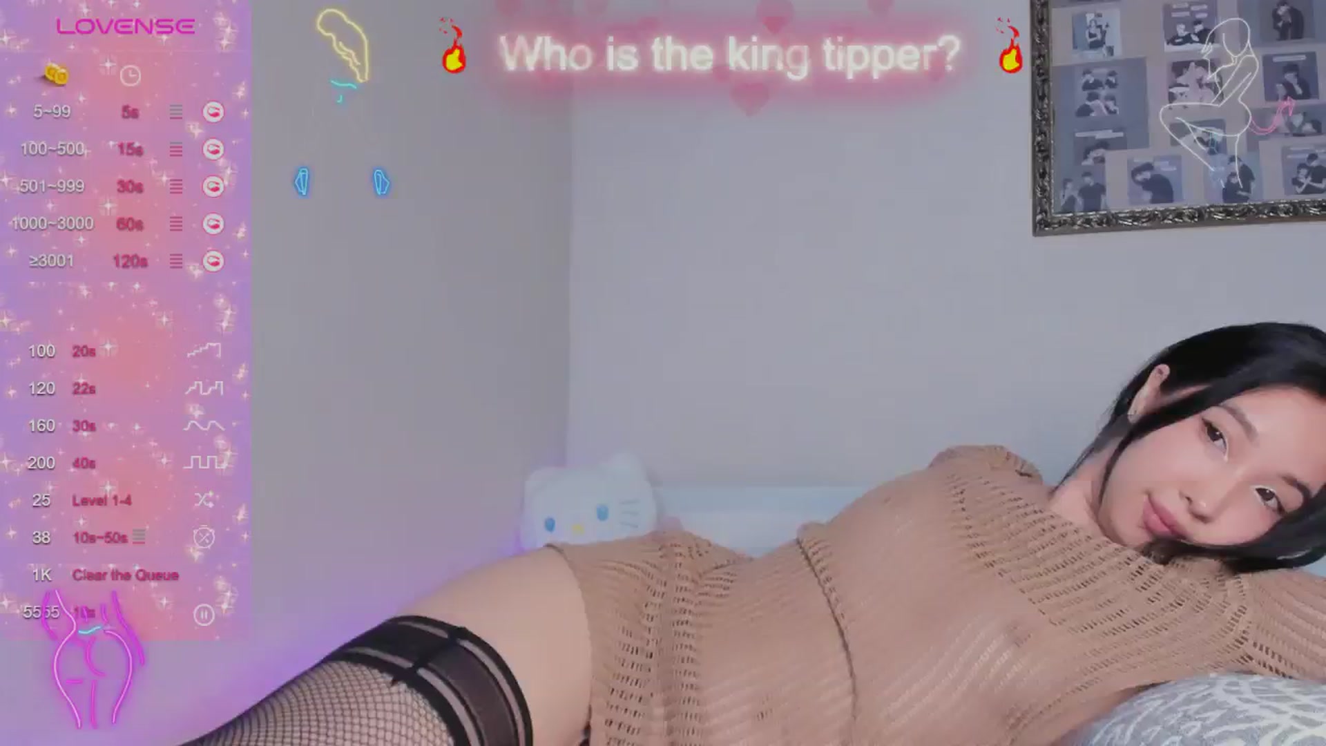 Gallery image thumbnail from FeralBerry66's myfreecams stream on, 04/27/2024, 07:34 image 4 of 20