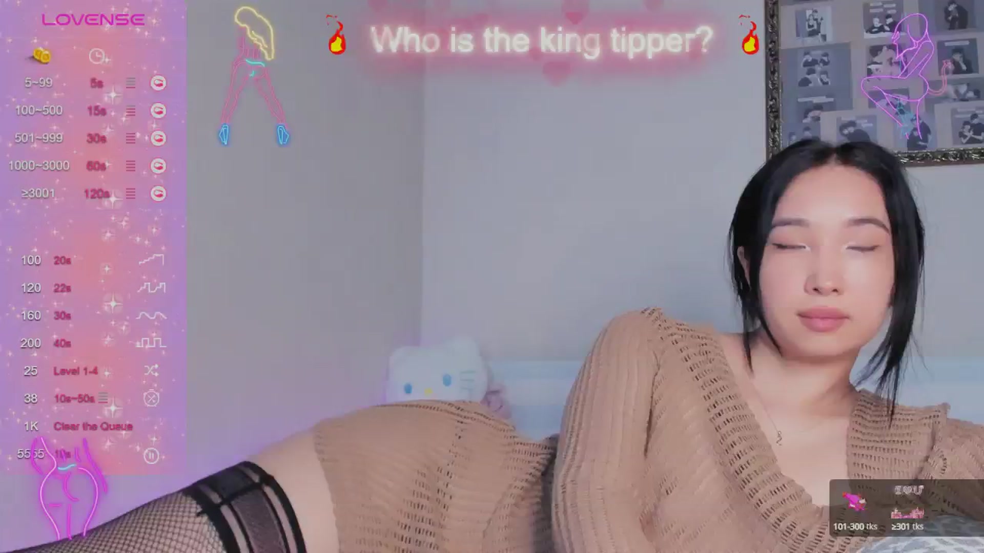 Gallery image thumbnail from FeralBerry66's myfreecams stream on, 04/27/2024, 07:34 image 5 of 20