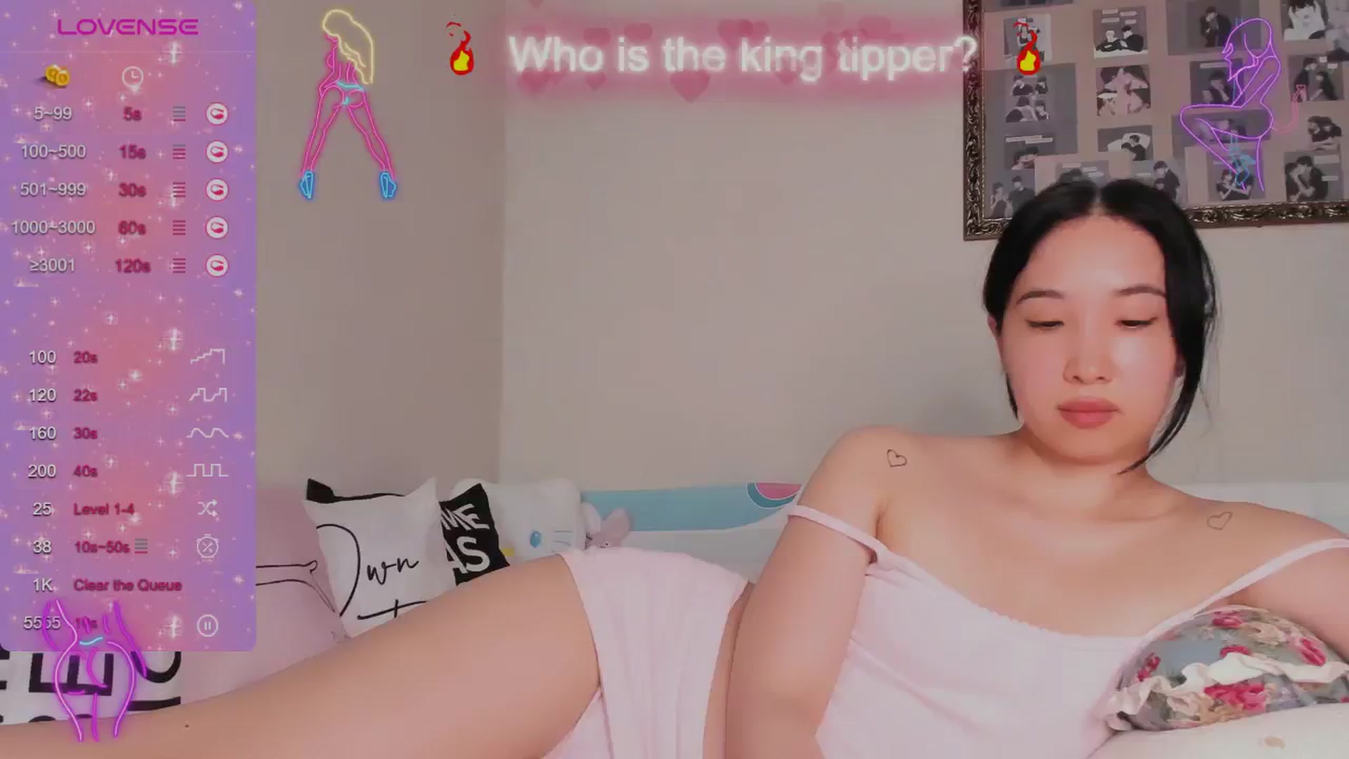 Gallery image thumbnail from FeralBerry66's myfreecams stream on, 05/08/2024, 07:24 image 17 of 20