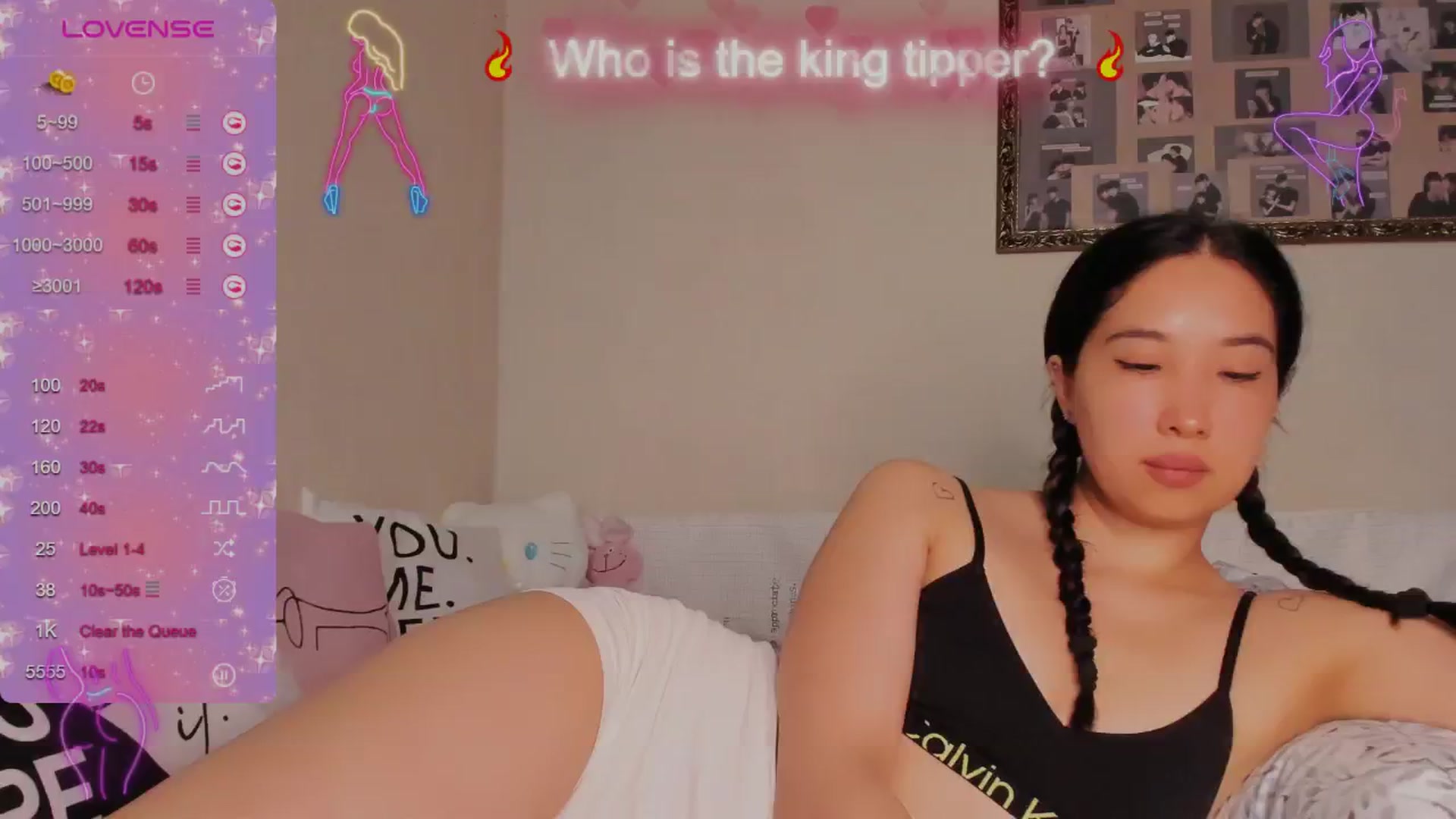 Gallery image thumbnail from FeralBerry66's myfreecams stream on, 05/16/2024, 06:16 image 17 of 20