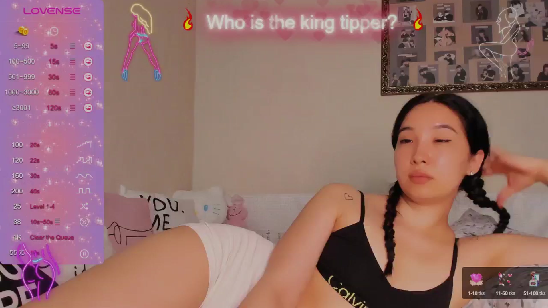 Gallery image thumbnail from FeralBerry66's myfreecams stream on, 05/16/2024, 07:25 image 13 of 20