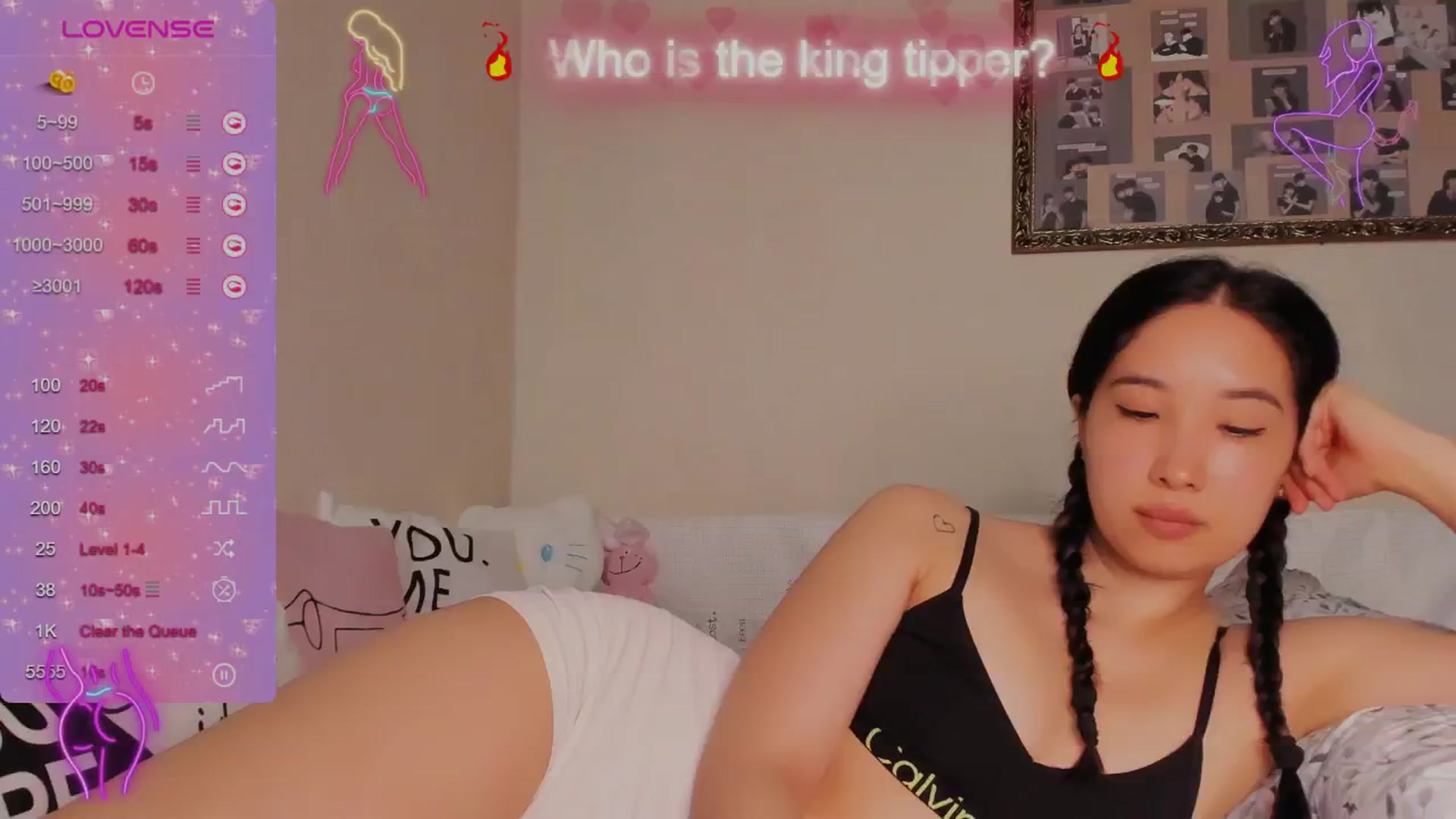 Gallery image thumbnail from FeralBerry66's myfreecams stream on, 05/16/2024, 07:25 image 3 of 20