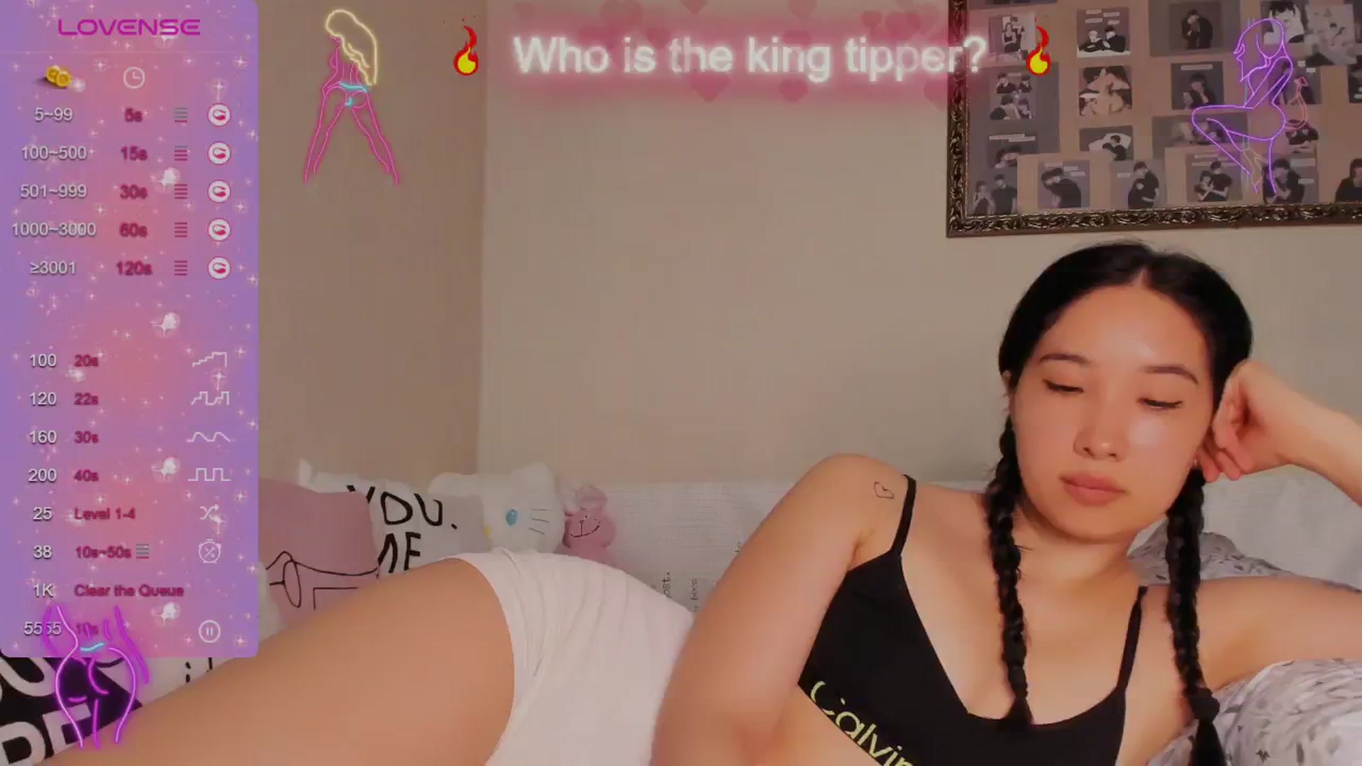 Gallery image thumbnail from FeralBerry66's myfreecams stream on, 05/16/2024, 07:25 image 4 of 20