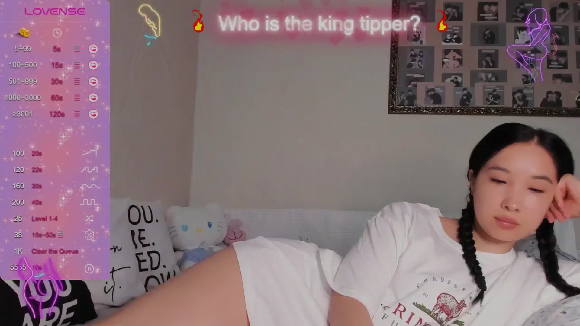 Gallery image thumbnail from FeralBerry66's myfreecams stream on, 05/17/2024, 06:12 image 6 of 20