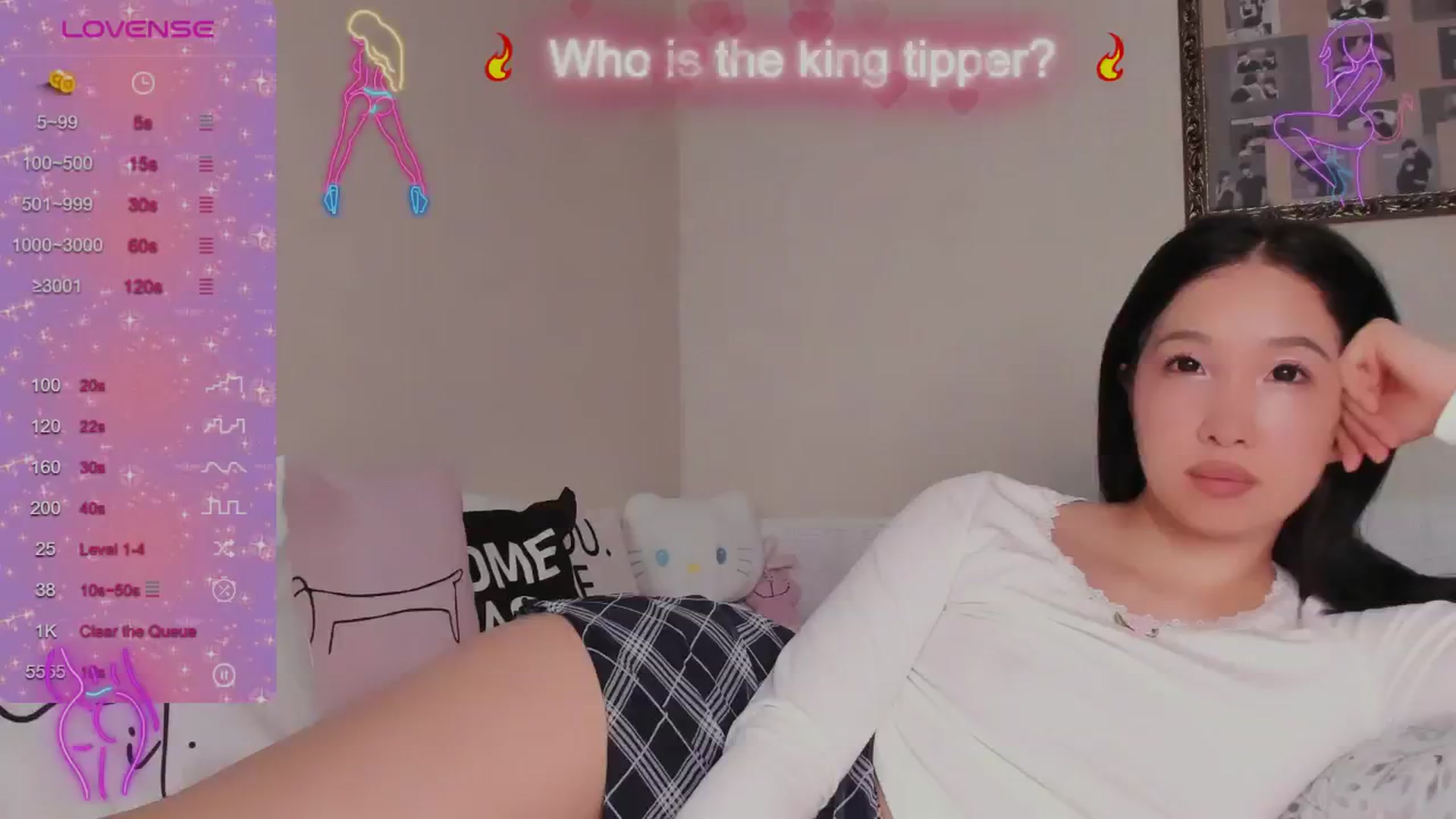 Gallery image thumbnail from FeralBerry66's myfreecams stream on, 05/19/2024, 05:28 image 4 of 20