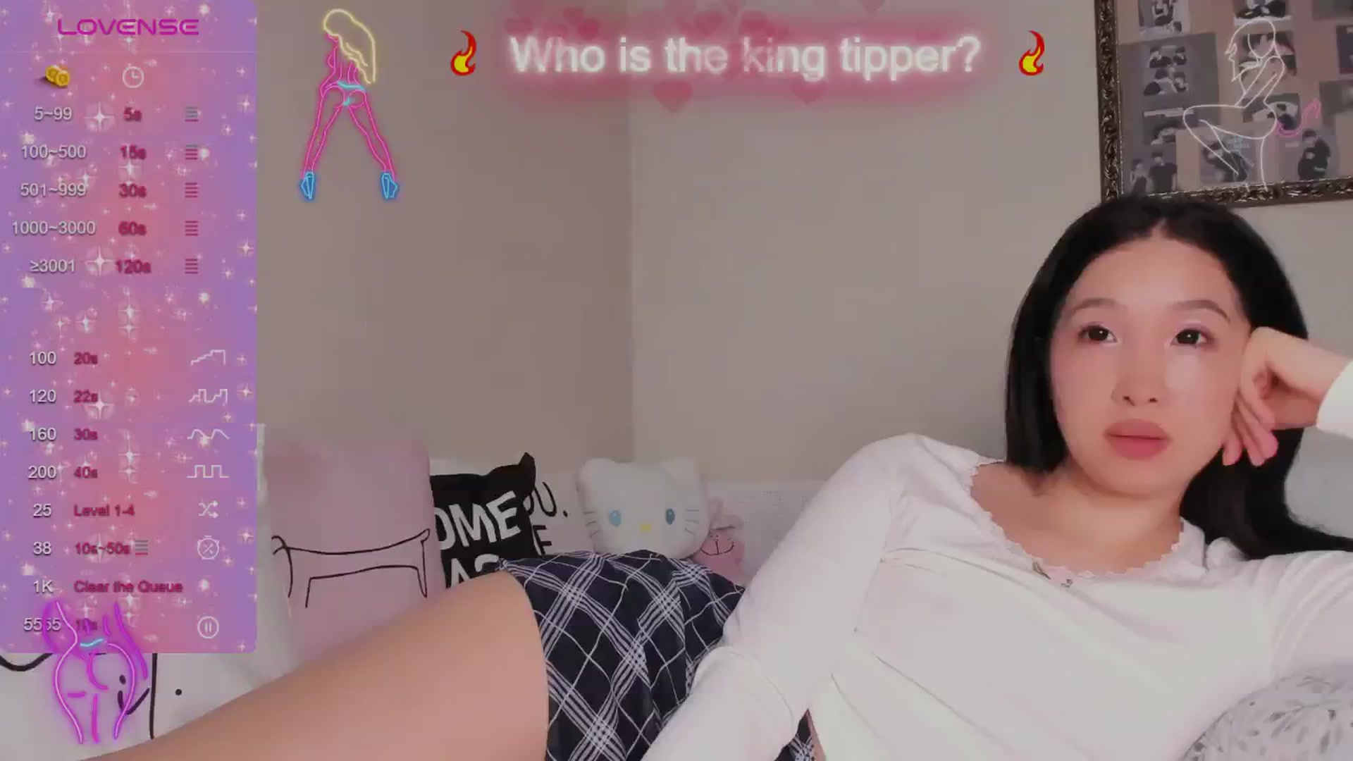 Gallery image thumbnail from FeralBerry66's myfreecams stream on, 05/19/2024, 05:28 image 2 of 20