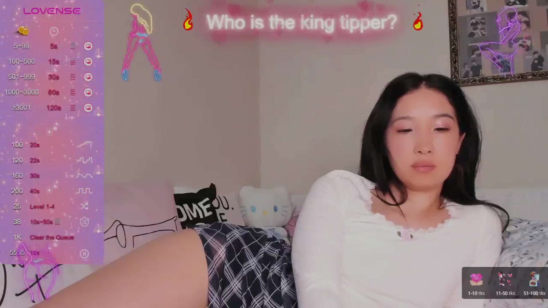 Gallery image thumbnail from FeralBerry66's myfreecams stream on, 05/19/2024, 06:29 image 3 of 20