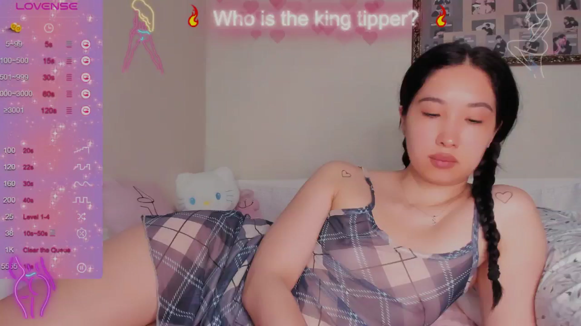 Gallery image thumbnail from FeralBerry66's myfreecams stream on, 05/20/2024, 07:04 image 6 of 20