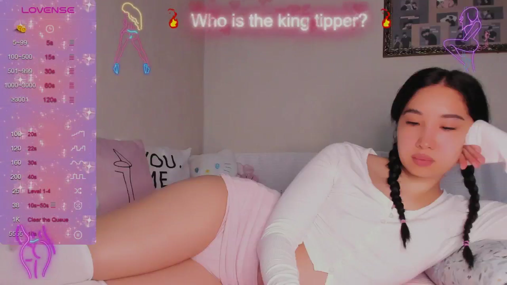 Gallery image thumbnail from FeralBerry66's myfreecams stream on, 05/25/2024, 05:27 image 3 of 20