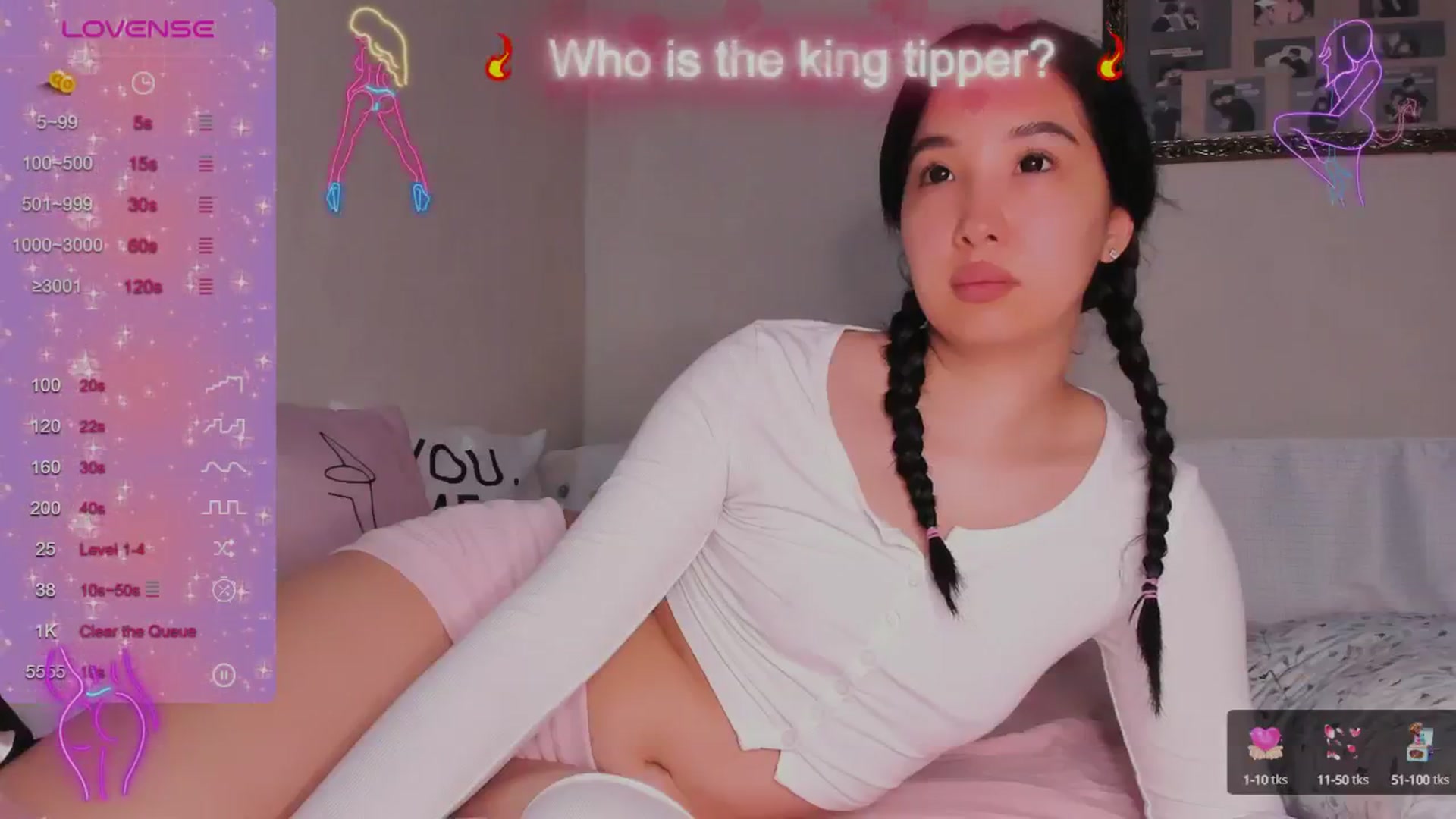 Gallery image thumbnail from FeralBerry66's myfreecams stream on, 05/25/2024, 05:27 image 10 of 20
