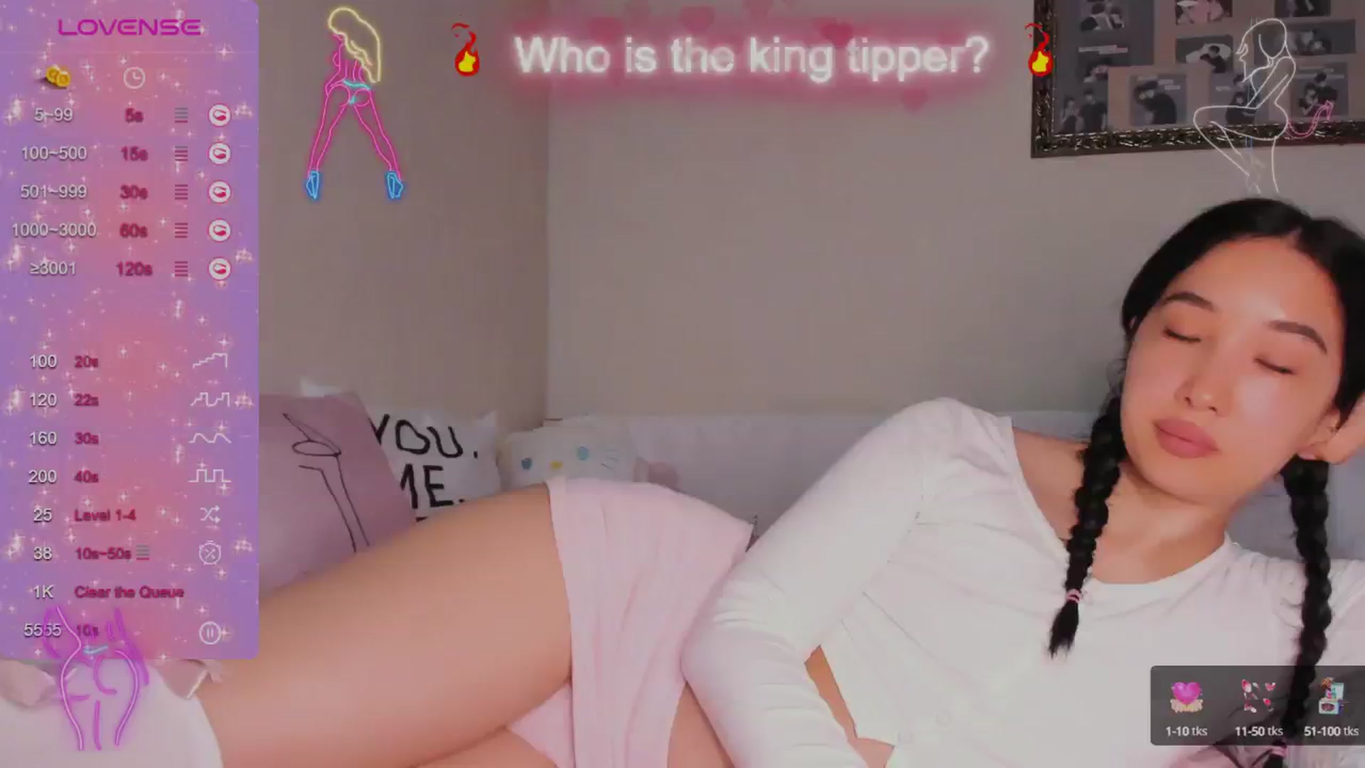 Gallery image thumbnail from FeralBerry66's myfreecams stream on, 05/25/2024, 05:47 image 17 of 20