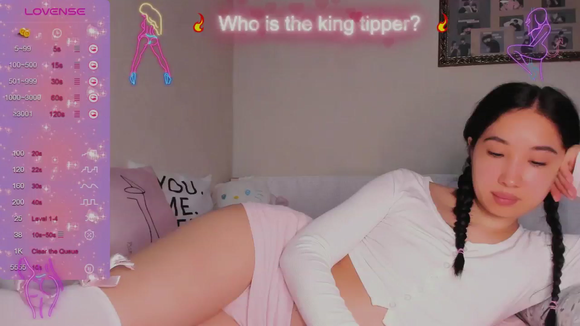Gallery image thumbnail from FeralBerry66's myfreecams stream on, 05/25/2024, 05:47 image 8 of 20